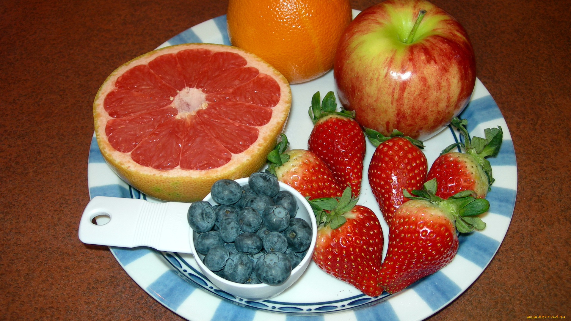 еда, фрукты, ягоды, клубника, черника, яблоко