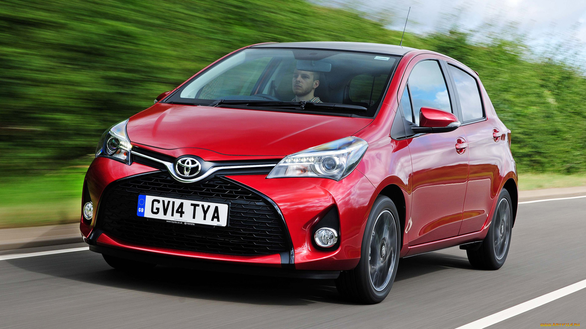 автомобили, toyota, красный, 2014г, uk-spec, 5-door, yaris