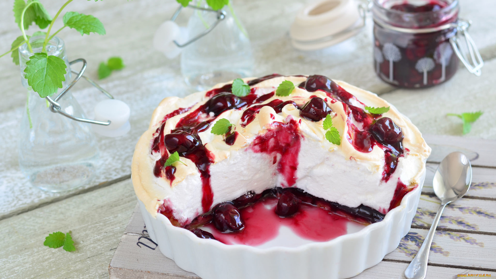 еда, мороженое, , десерты, десерт, безе, вишня