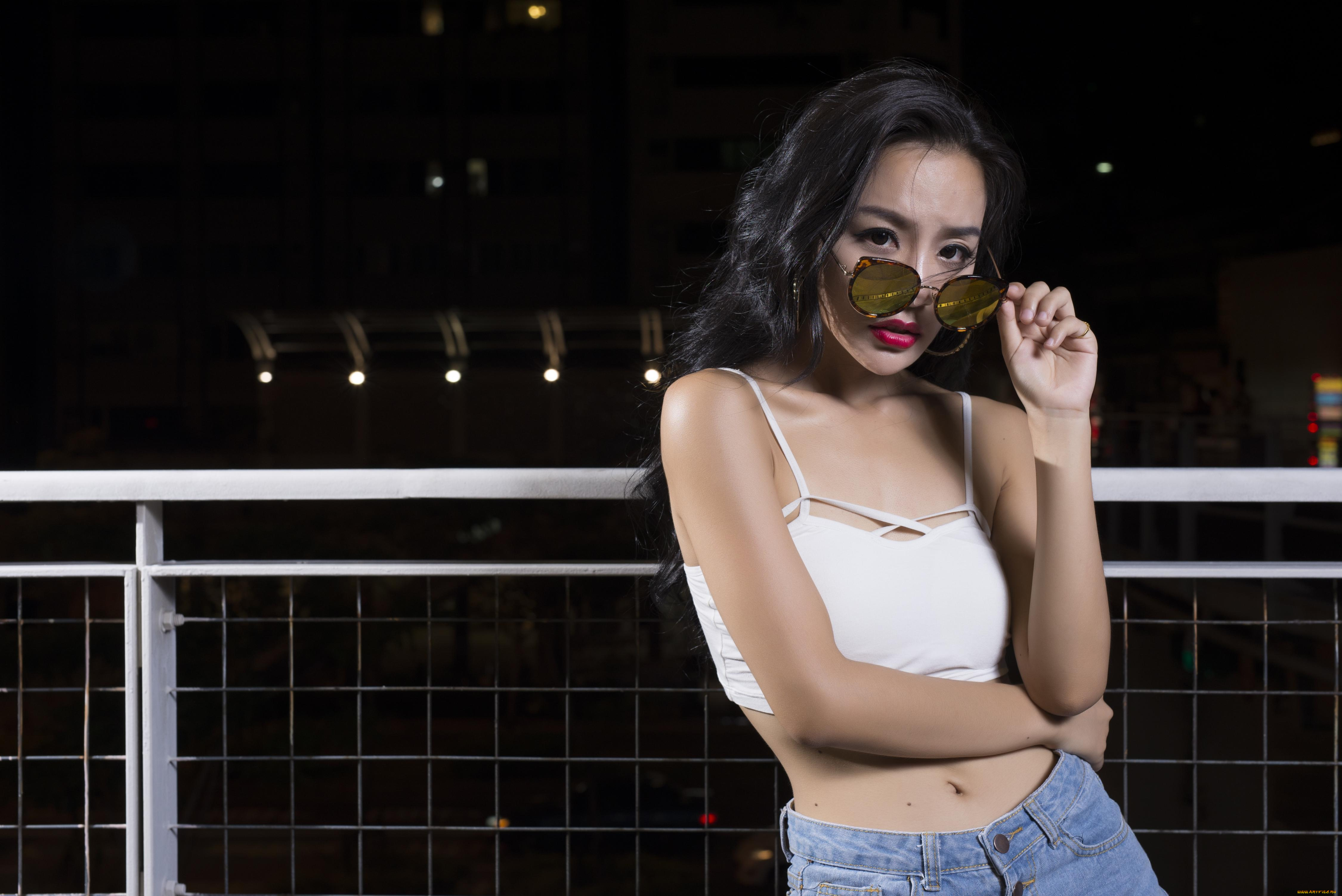 девушки, -unsort, , азиатки, очки, брюнетка, ограждение, джинсы, топ