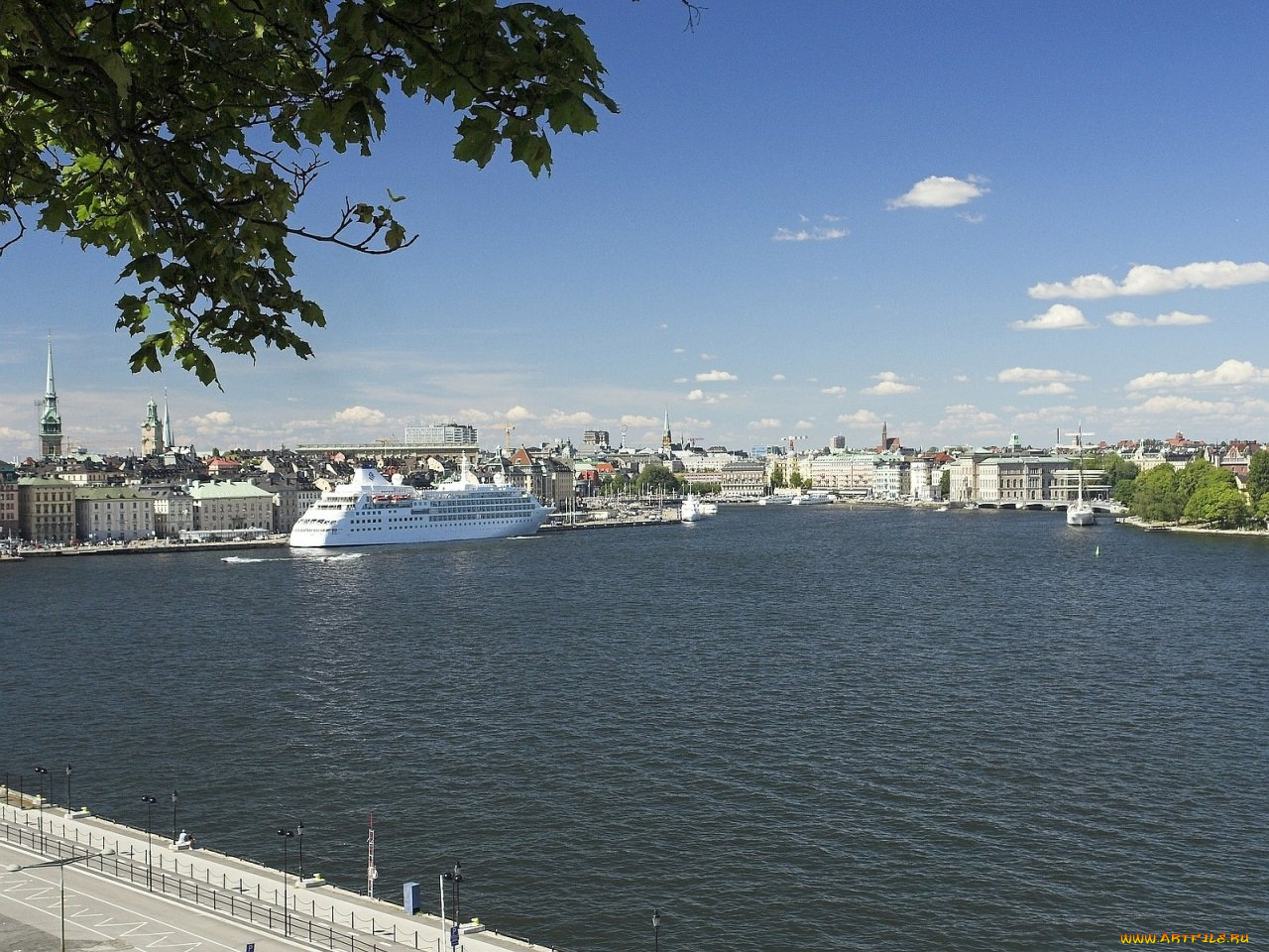 корабли, порты, причалы