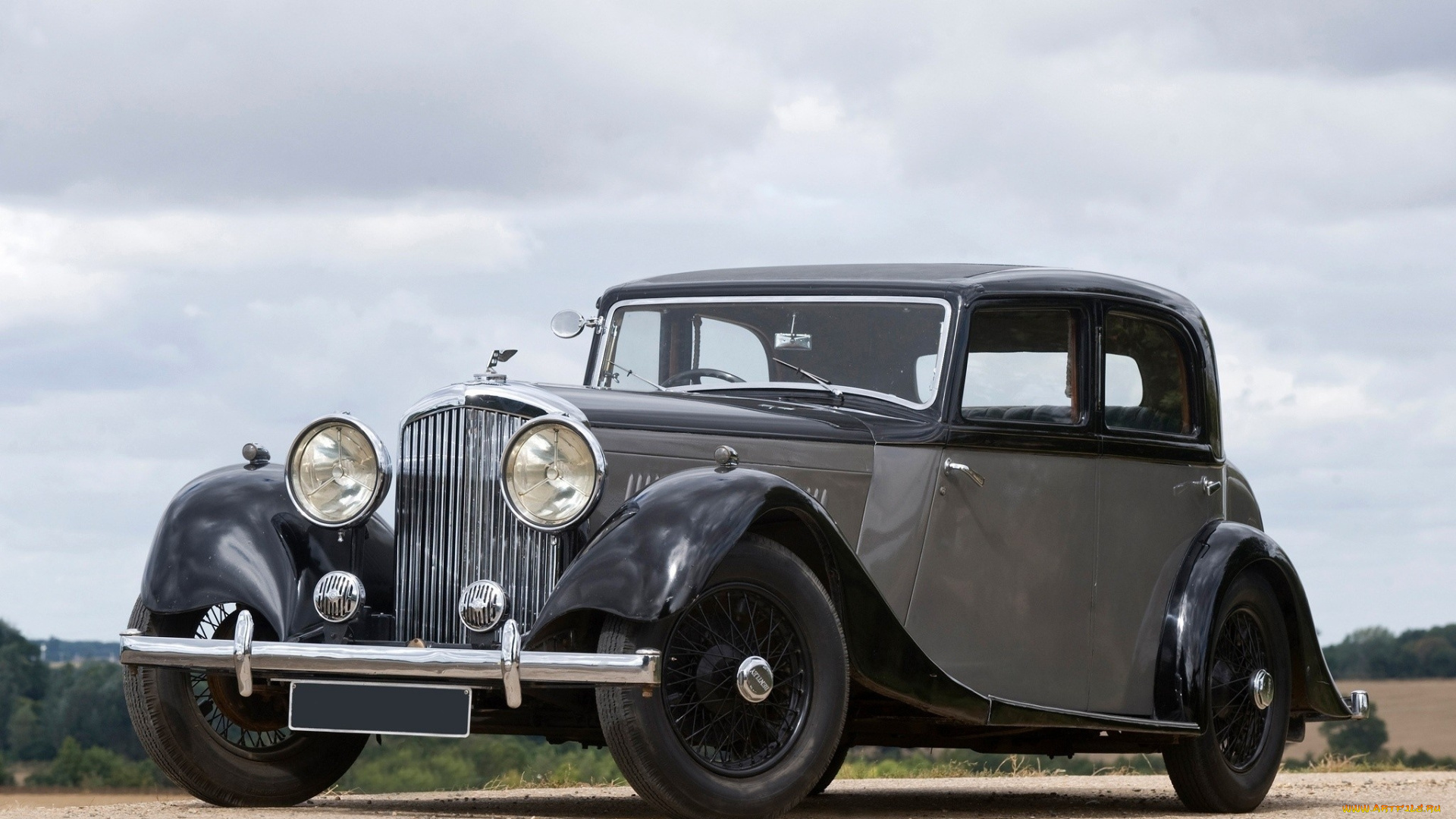 автомобили, классика, облака, деревья, дорога