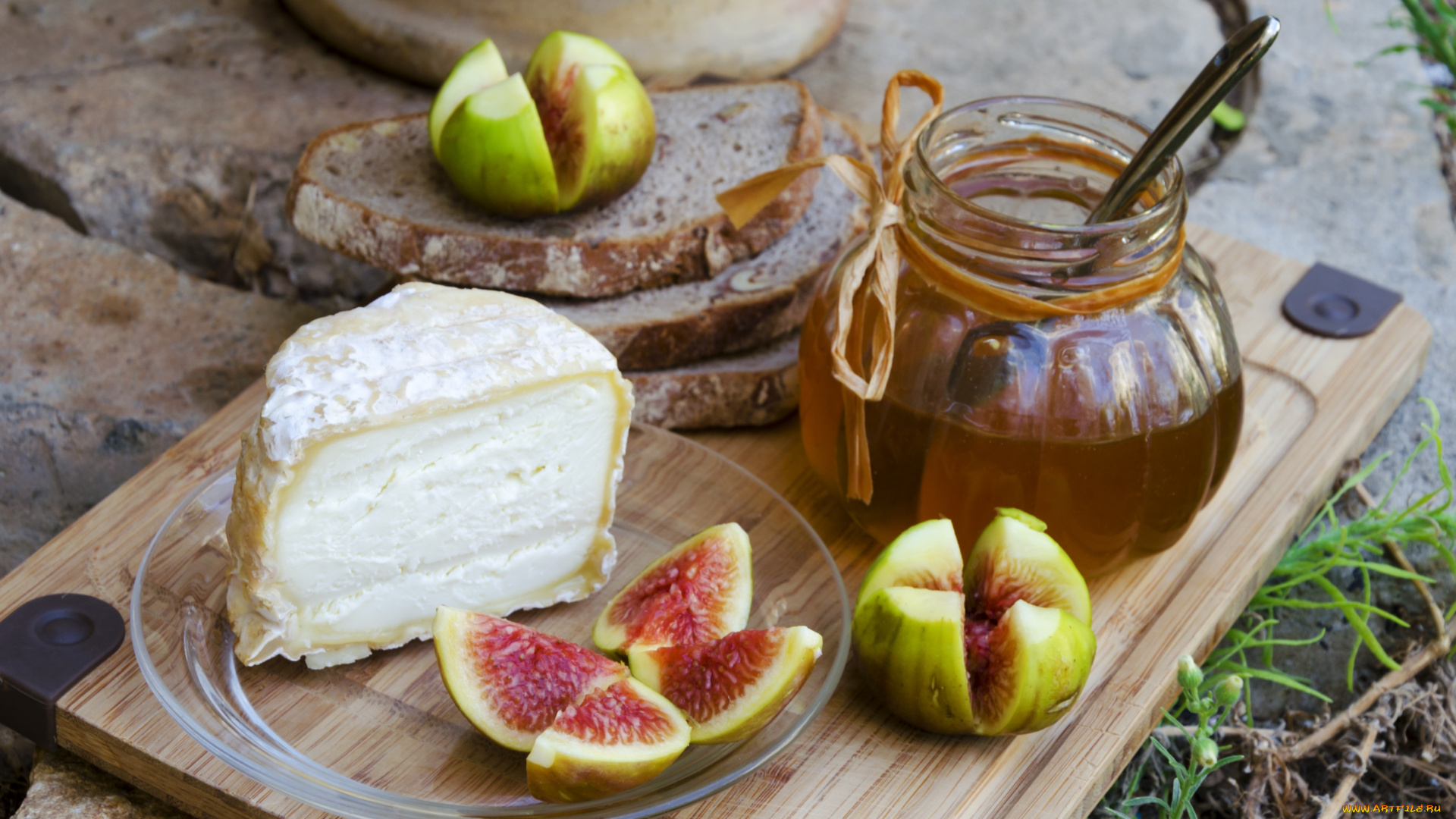 еда, натюрморт, инжир, мед, хлеб, козий, сыр