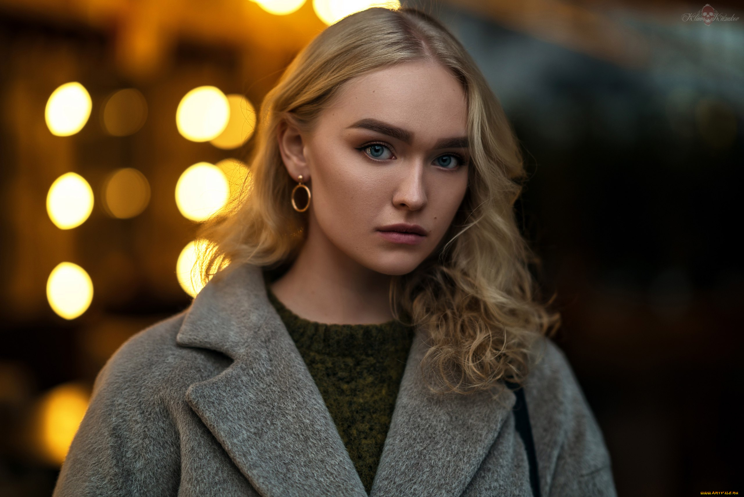 девушка, -, girl, девушки, -, лица, , портреты, девушка, женщина, блондинка, светловолосая, сексуальная, модель, звезда, позирует, разная, обувь, верхняя, стильная, одежда, нижнее, эротическое, бельё, трусы, лифчик, колготки, чулки, аксессуары, макияж, и, множество, элементов, на, фотографии