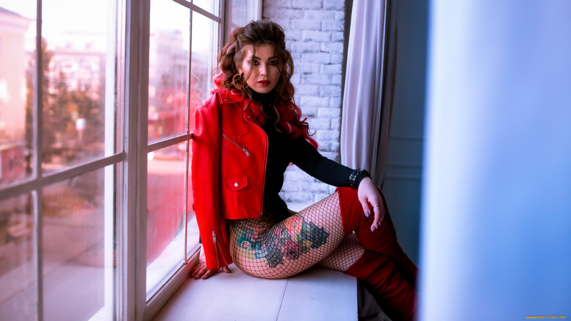 девушки, -, брюнетки, , шатенки, шатенка, куртка, боди, колготки, сетка, тату, сапоги, подоконник, окно, осень