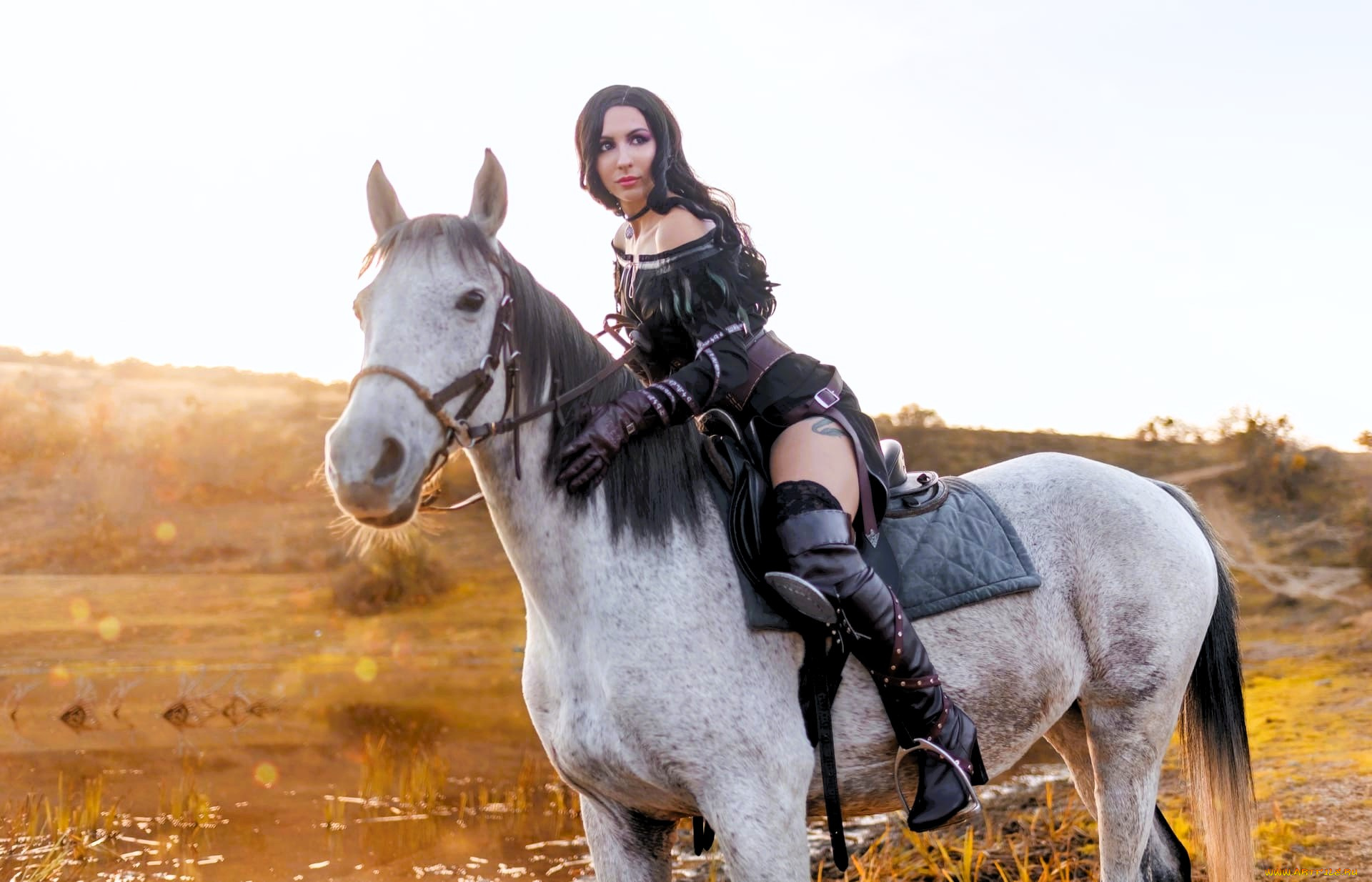 девушки, ольга, кожевникова, , lady, bell, образ, косплей, наряд, костюмп, ведьма, всадница, лошадь, осень, озеро