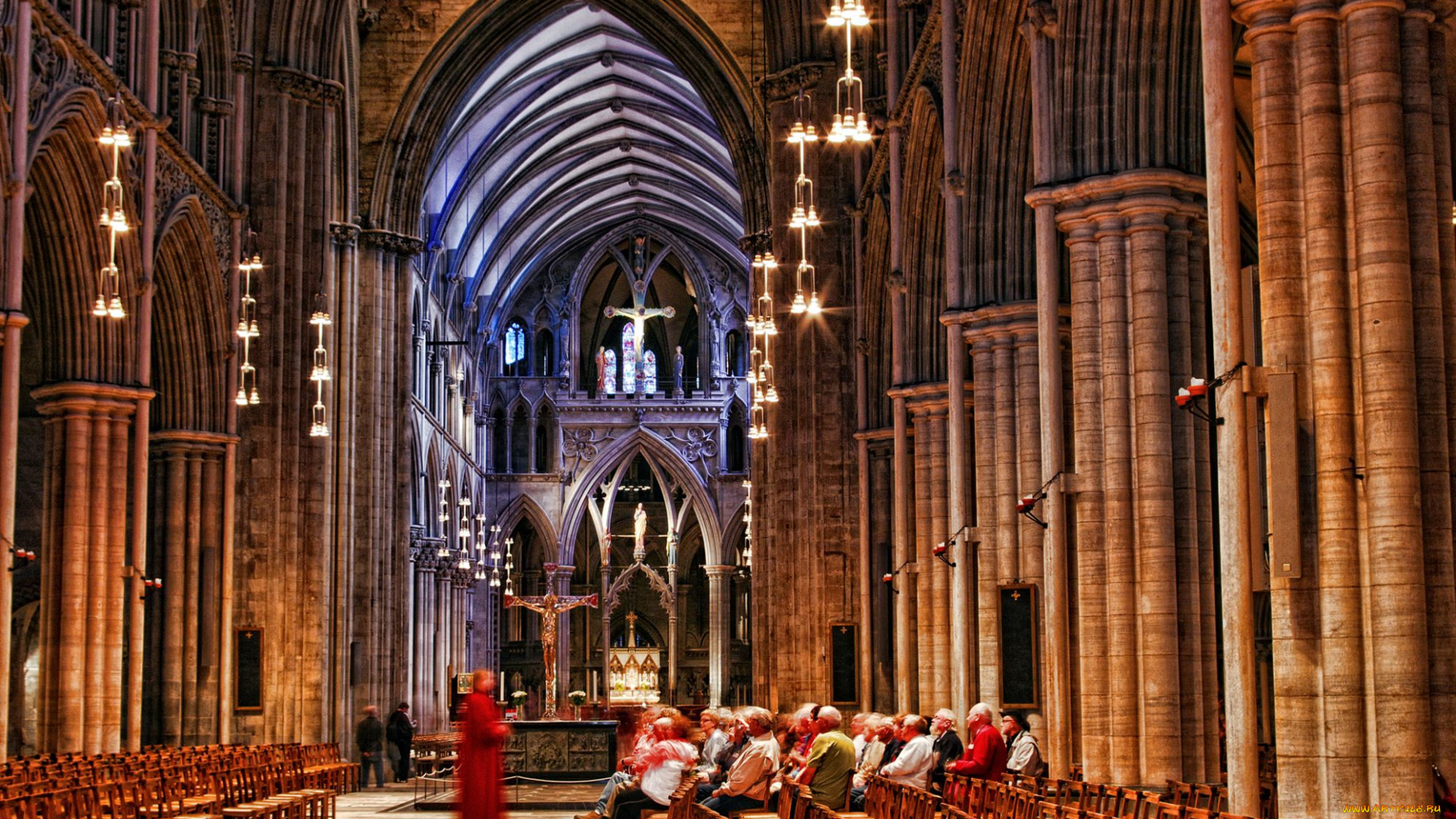 интерьер, убранство, роспись, храма, собор, готика, арки, колонны