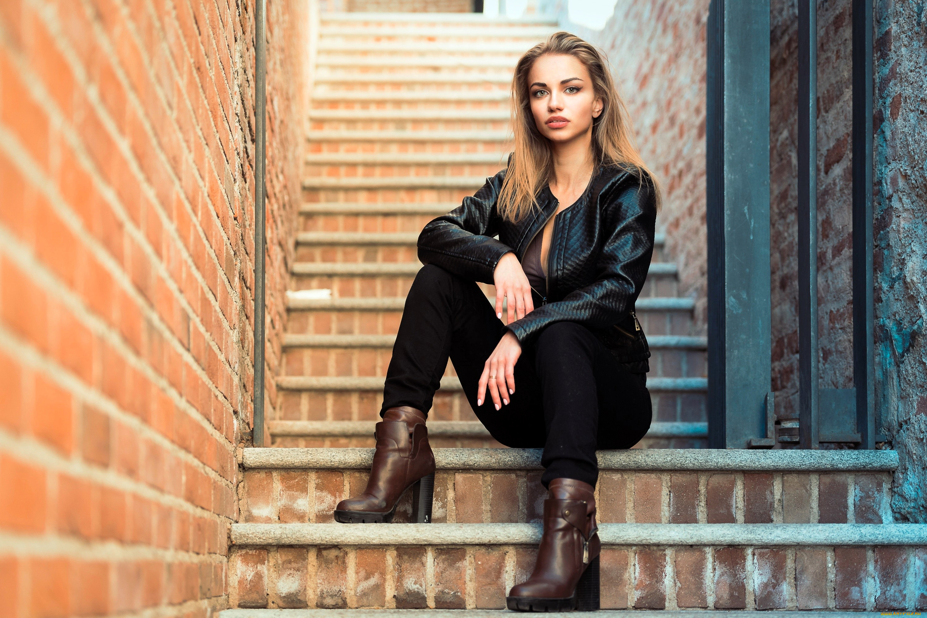 анастасия, фильченко, девушки, -, блондинки, , светловолосые, блондинка, куртка, брюки, ботинки, лестница