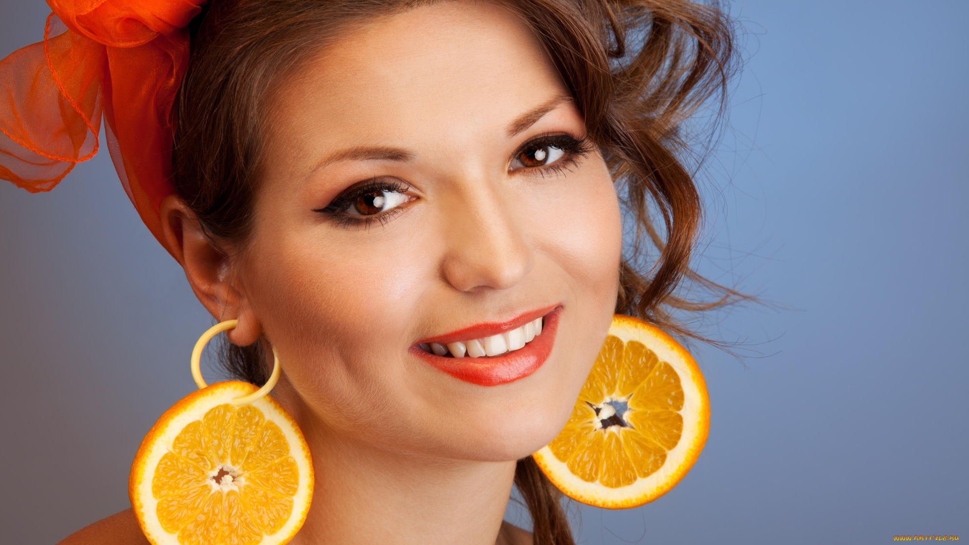 девушки, -unsort, , лица, , портреты, улыбка, лицо, серьги, апельсины, дольки, бант