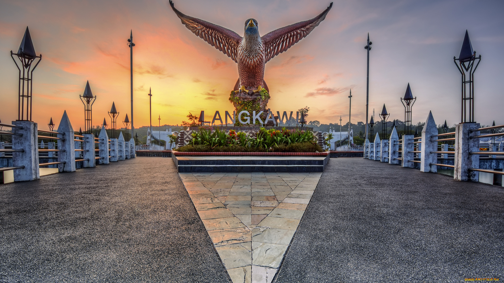 landmark, of, langkawi, -, dataran, lang, города, -, памятники, , скульптуры, , арт-объекты, малайзия, лангкави