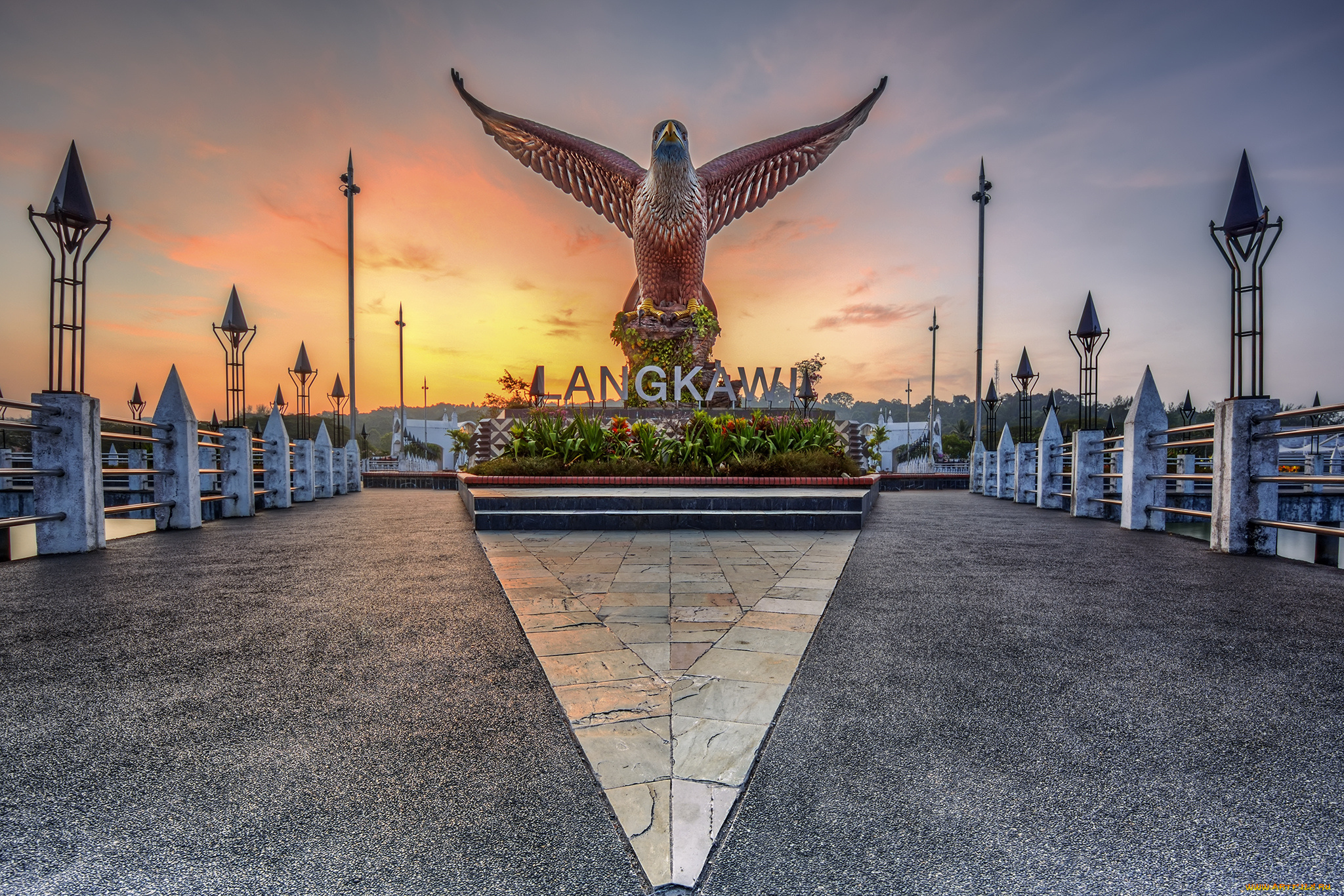 landmark, of, langkawi, -, dataran, lang, города, -, памятники, , скульптуры, , арт-объекты, малайзия, лангкави