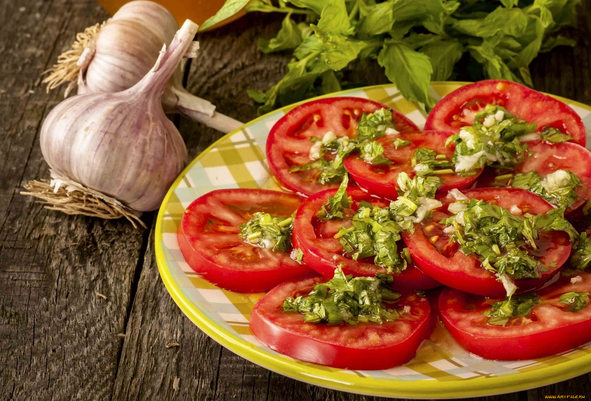 еда, салаты, , закуски, овощи, помидор, базилик, чеснок, закуска