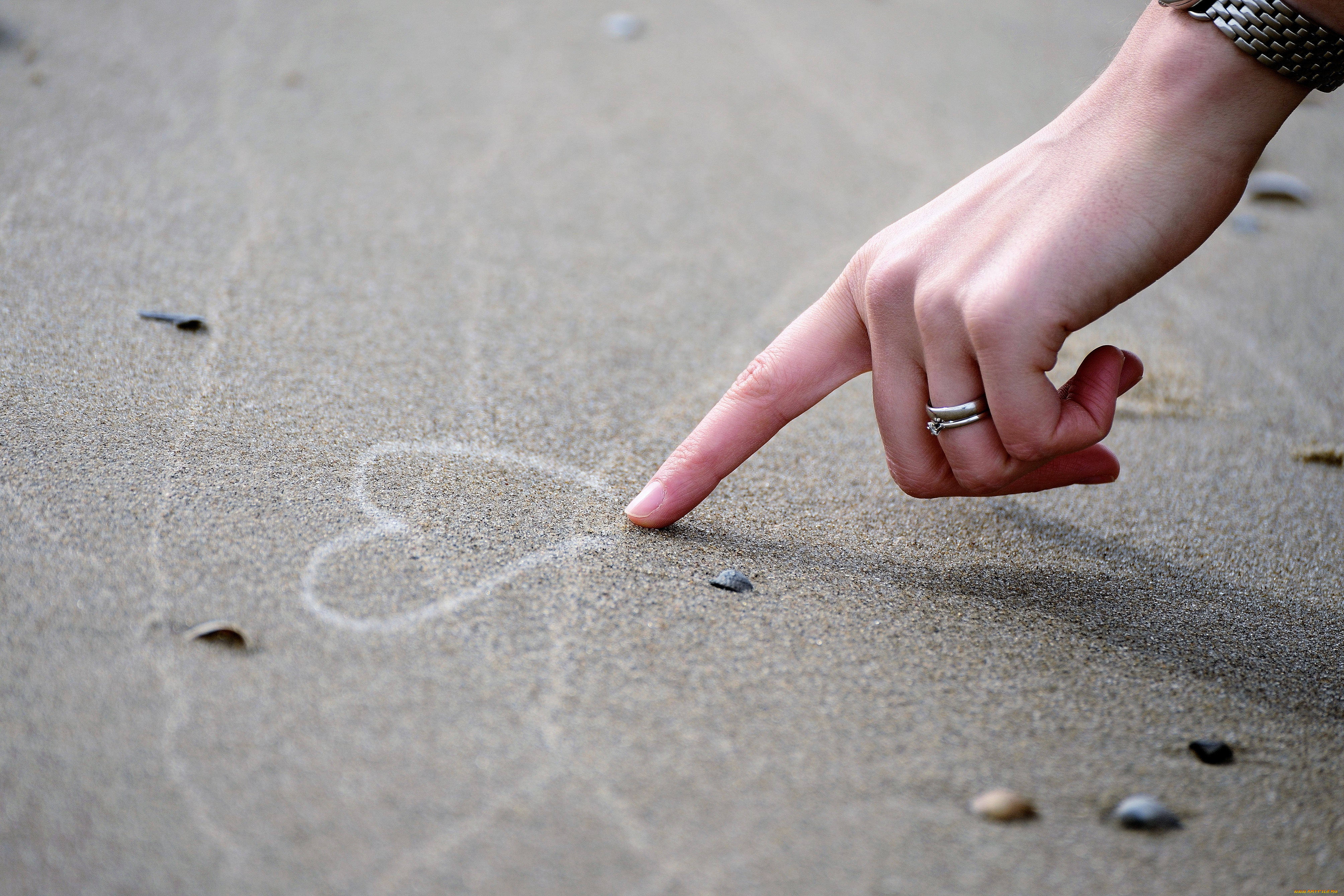 разное, руки, , ноги, рука, палец, асфальт, сердечко