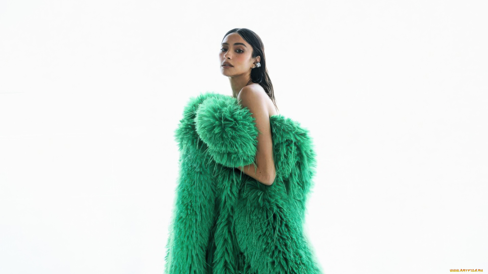 девушки, shay, mitchell, брюнетка, одеяло