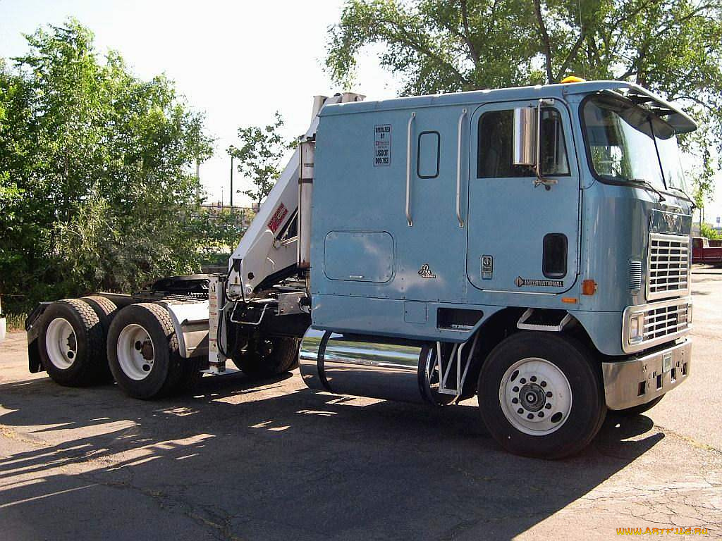 автомобили, international