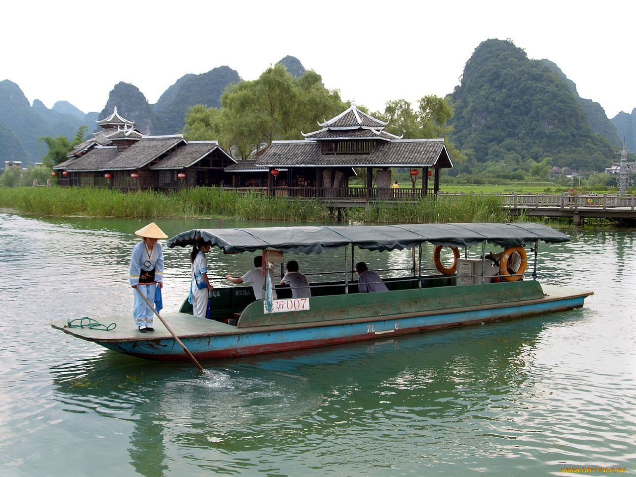 корабли, лодки, шлюпки