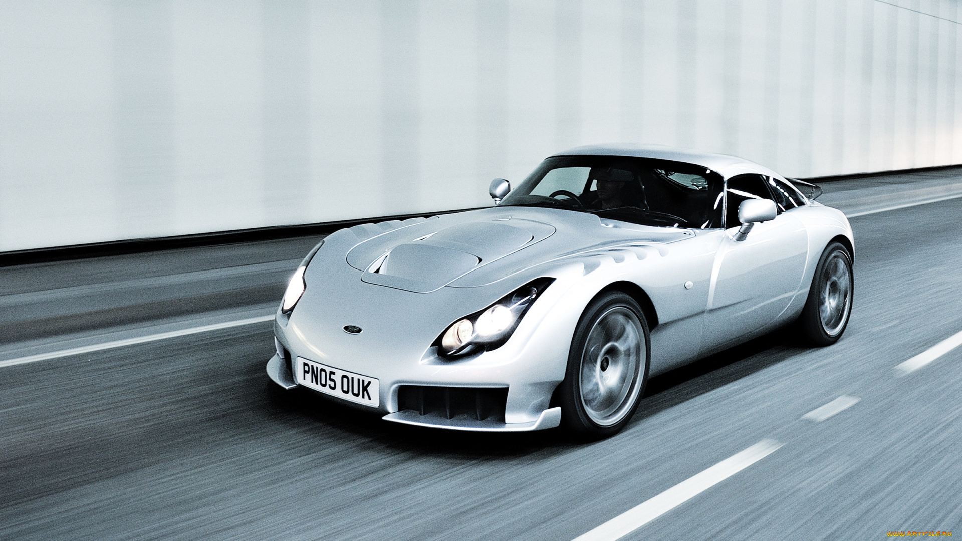 автомобили, tvr