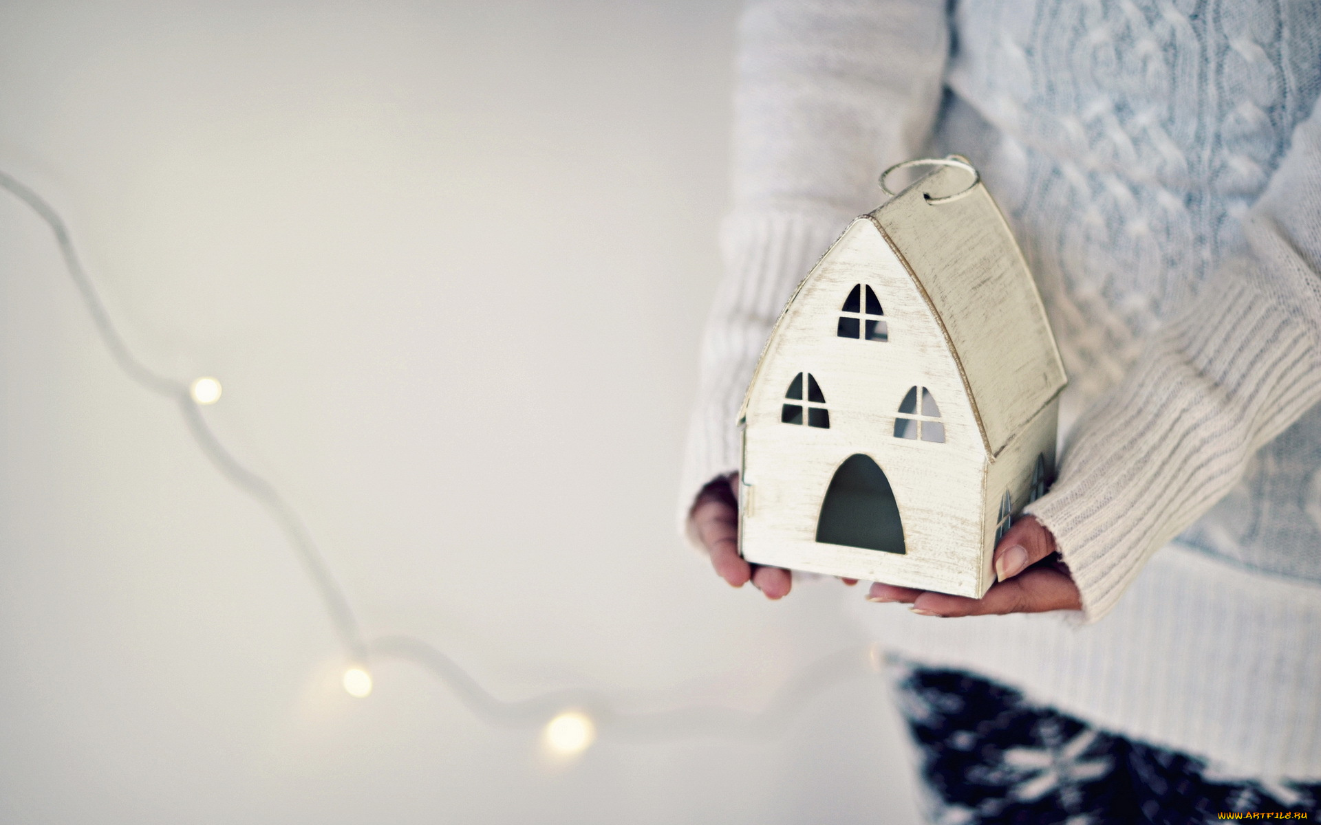 разное, ремесла, , поделки, , рукоделие, руки, свитер, домик, подарок, гирлянда