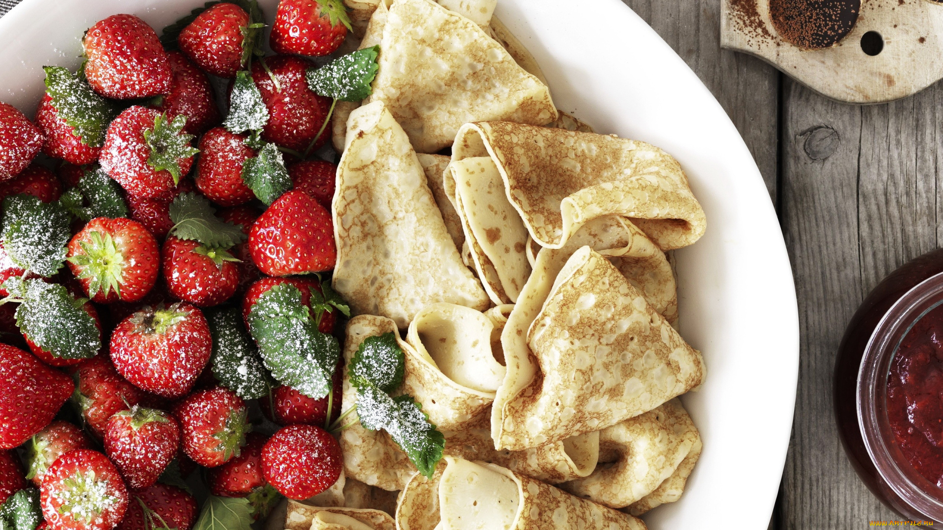 еда, блины, , оладьи, ягоды, клубника, сахарная, пудра