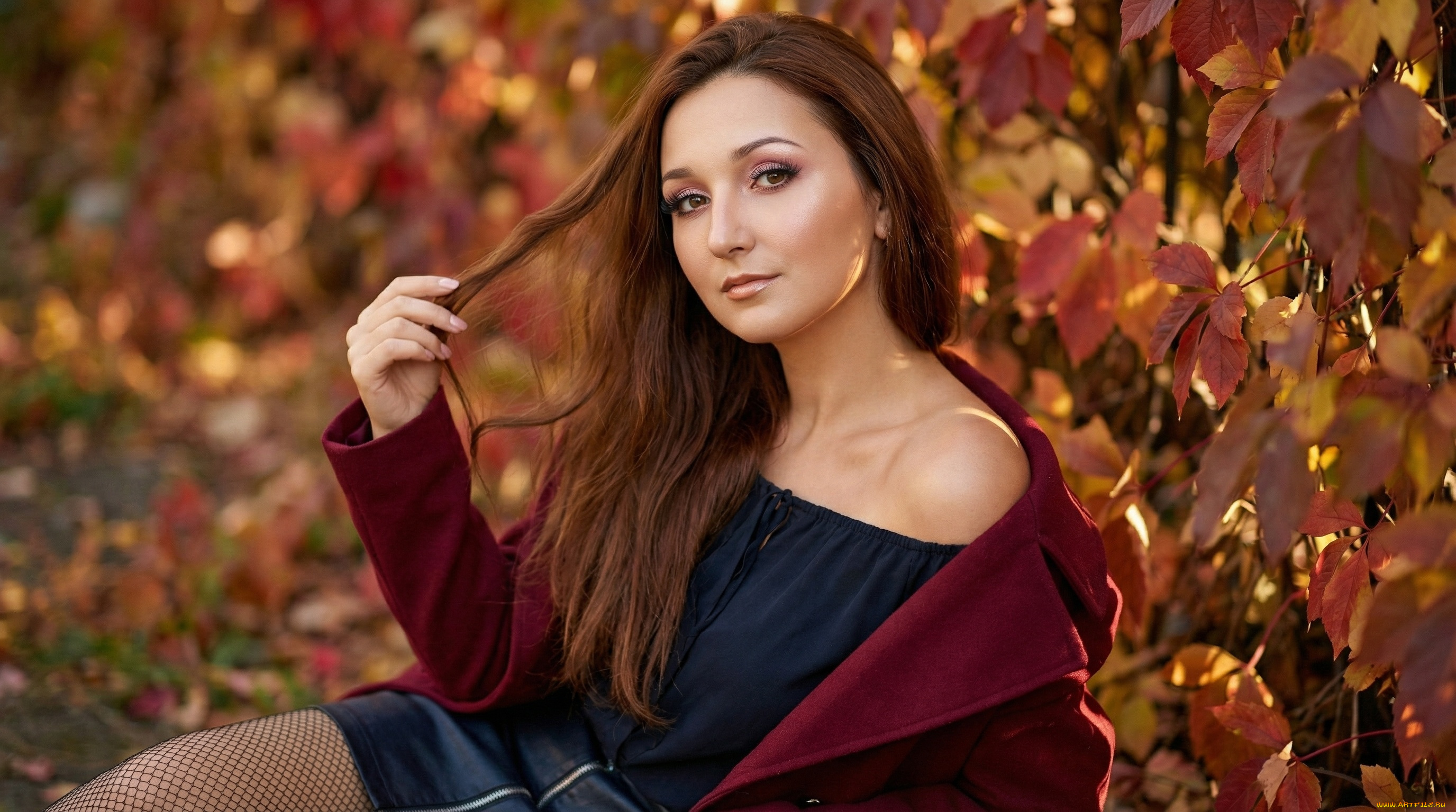 красивая, девушка, девушки, -, брюнетки, , шатенки, девушка, женщина, шатенка, темноволосая, сексуальная, модель, звезда, позирует, разная, обувь, верхняя, стильная, одежда, нижнее, эротическое, бельё, трусы, лифчик, колготки, чулки, аксессуары, макияж, и, множество, элементов, на, фотографии