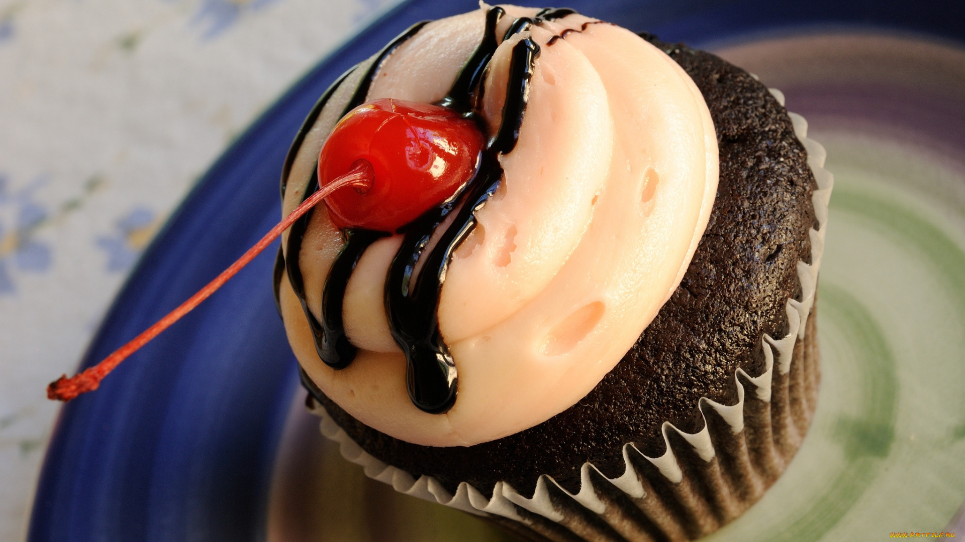 еда, пирожные, кексы, печенье, вишенка, кекс