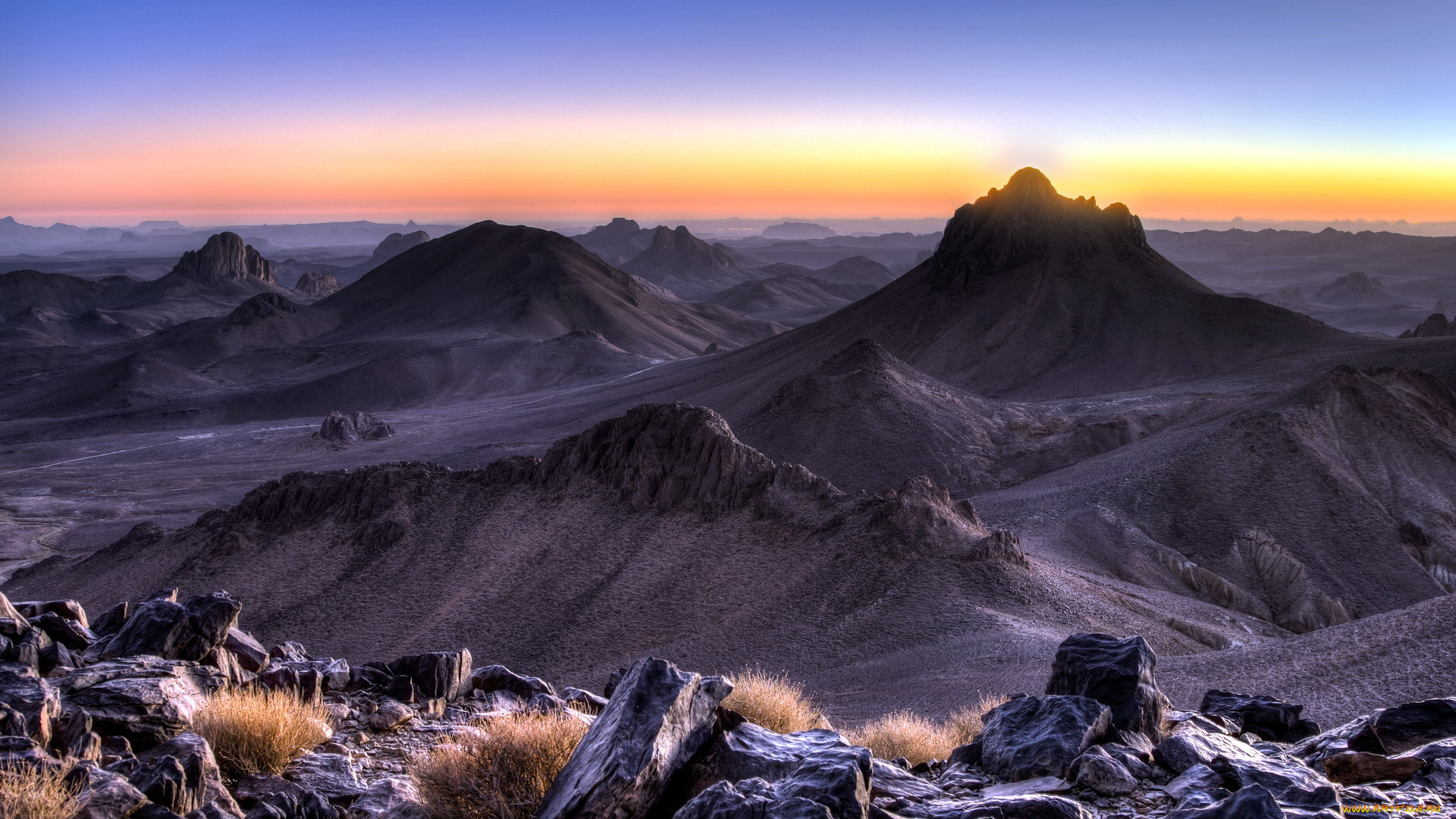 природа, горы, вершина, трава, заря, горизонт