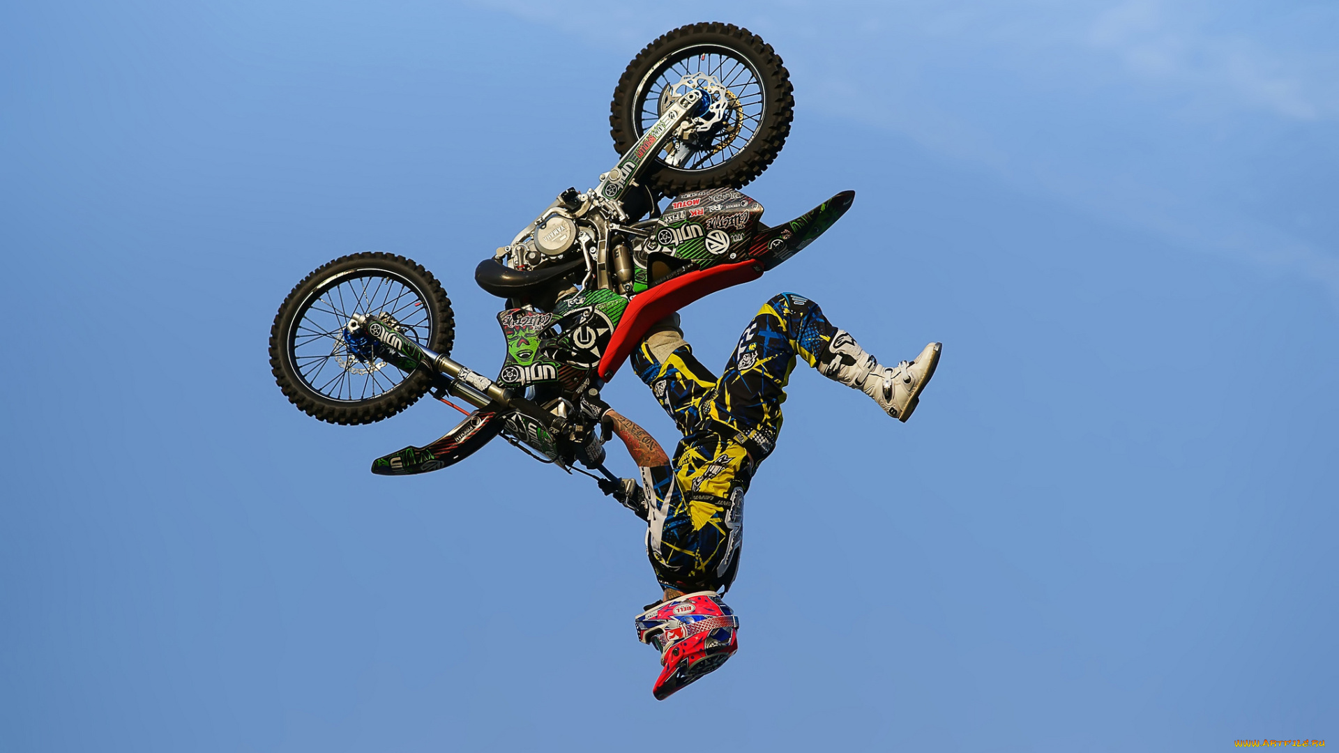 спорт, мотоспорт, шлем, экипировка, полт, гонщик, байк, сальто