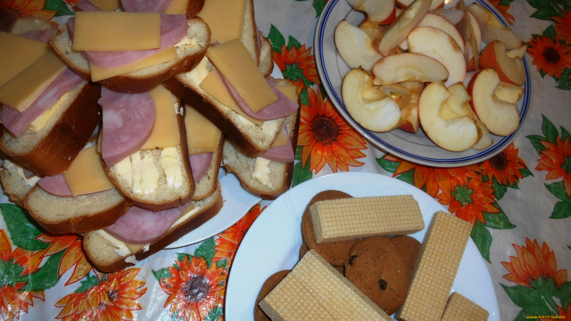 еда, бутерброды, , гамбургеры, , канапе, печенье, яблоки, вафли, сыр, хлеб, колбаса