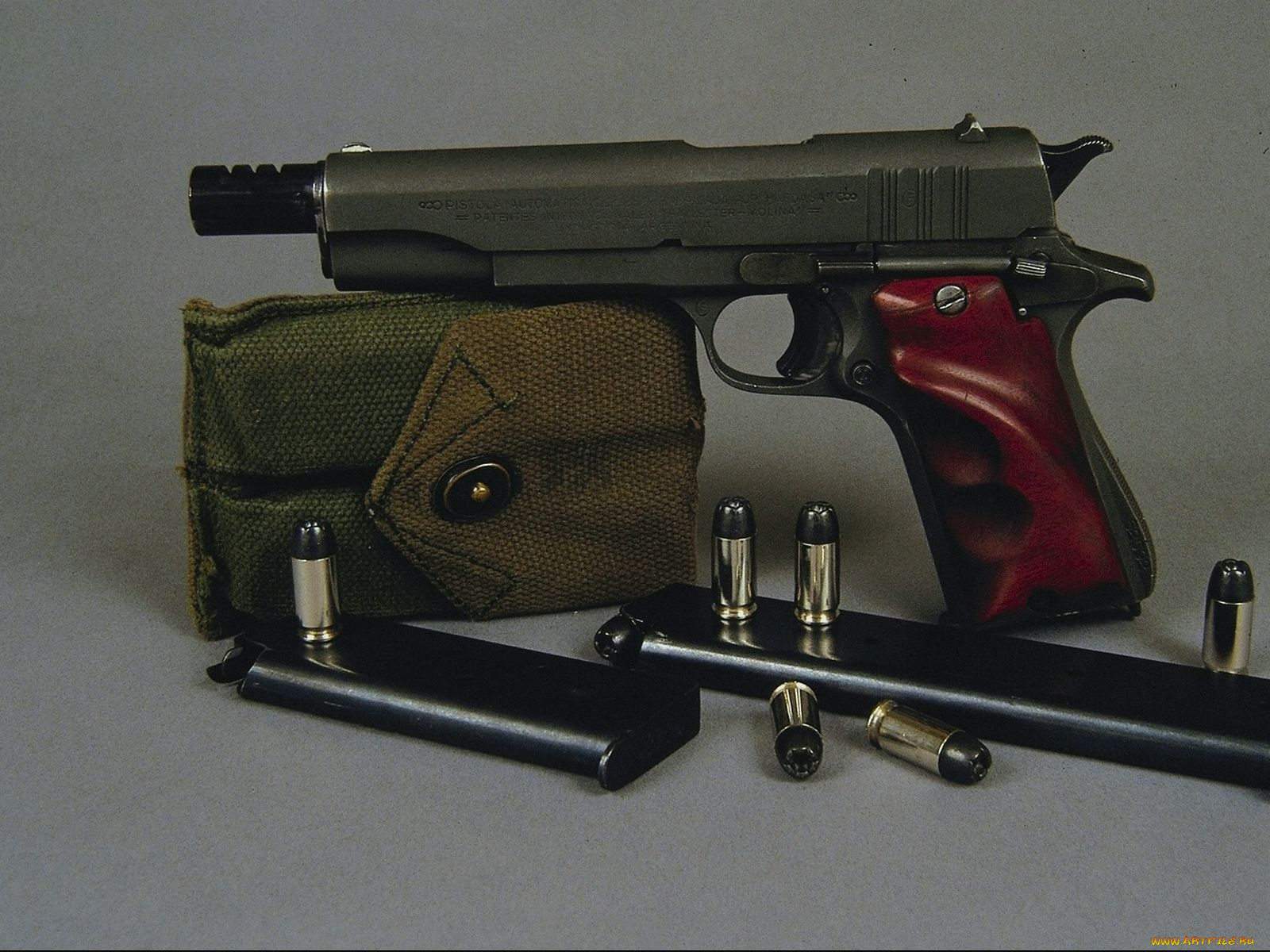 оружие, пистолеты