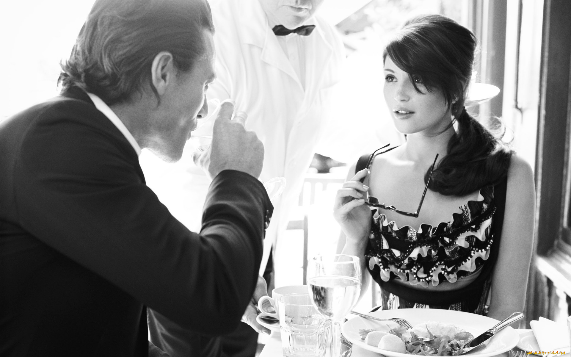 разное, мужчина, женщина, glamour, ресторан, luke, evans, gemma, arterton