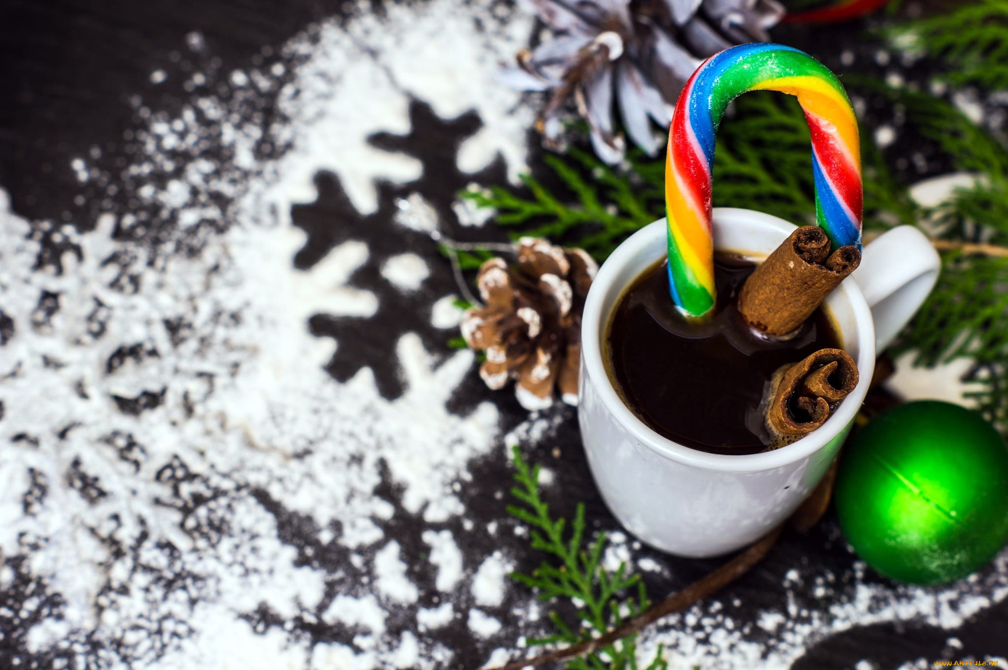 праздничные, угощения, шарик, шишка, кофе, леденец, корица