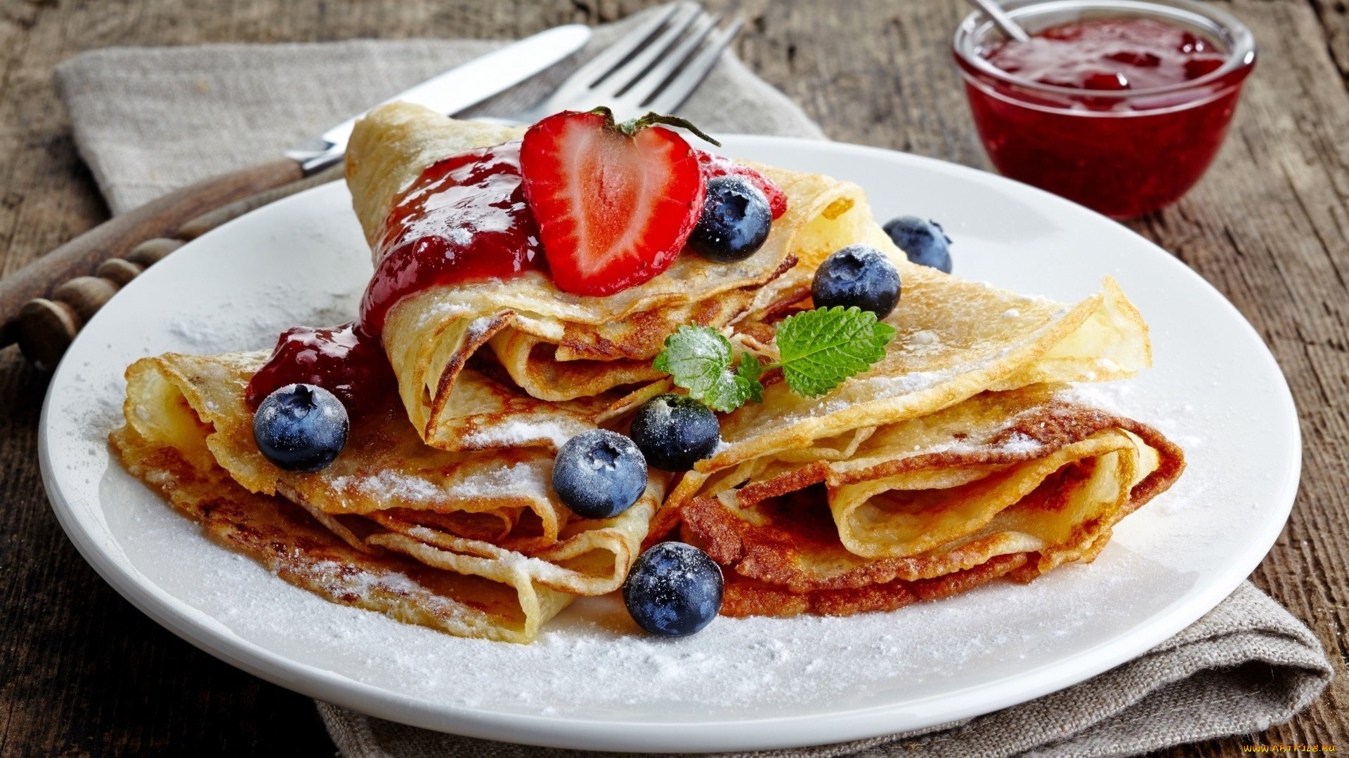 еда, блины, , оладьи, джем, голубика, клубника