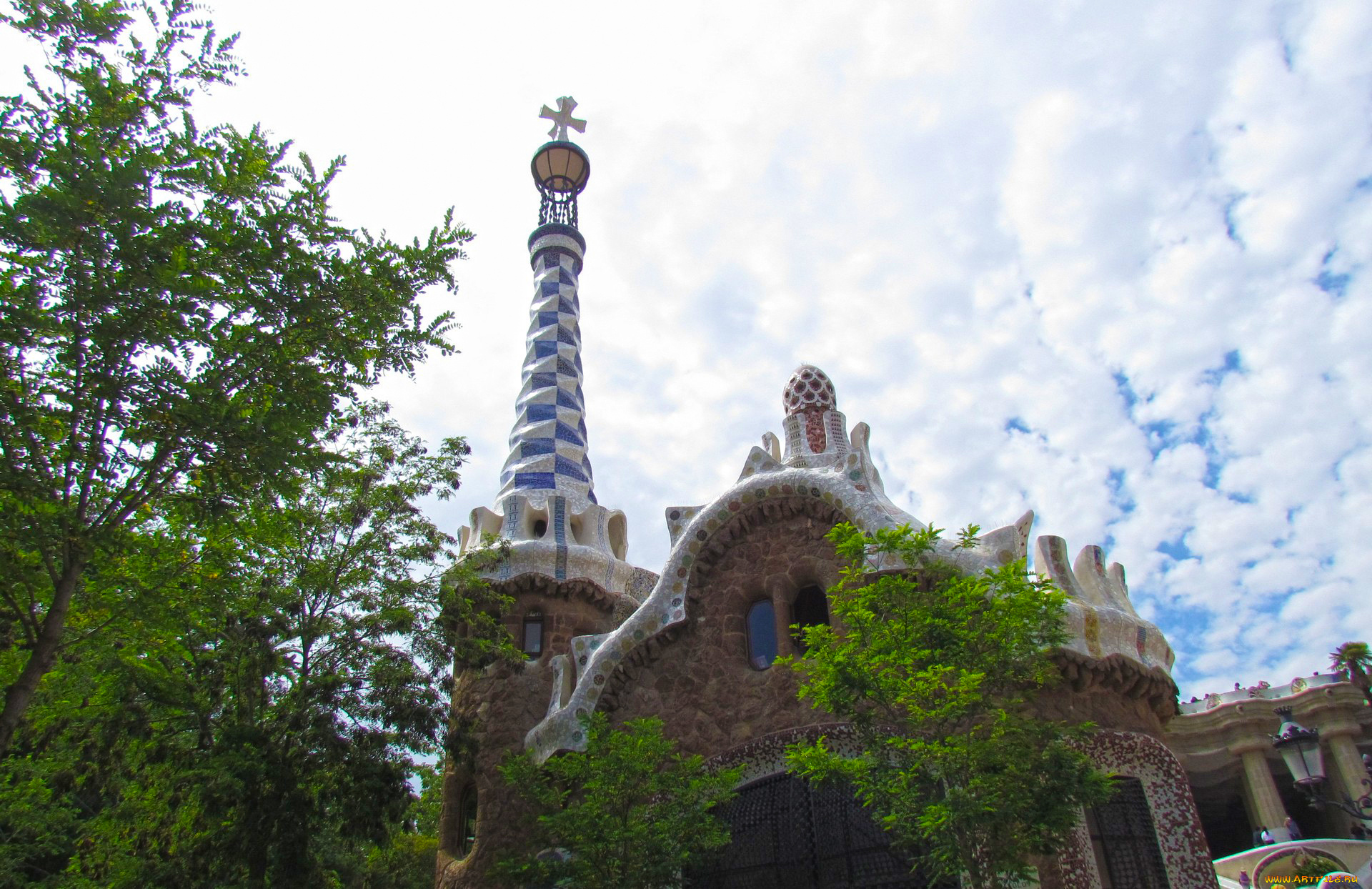 барселона, города, барселона, , испания, здание, деревья