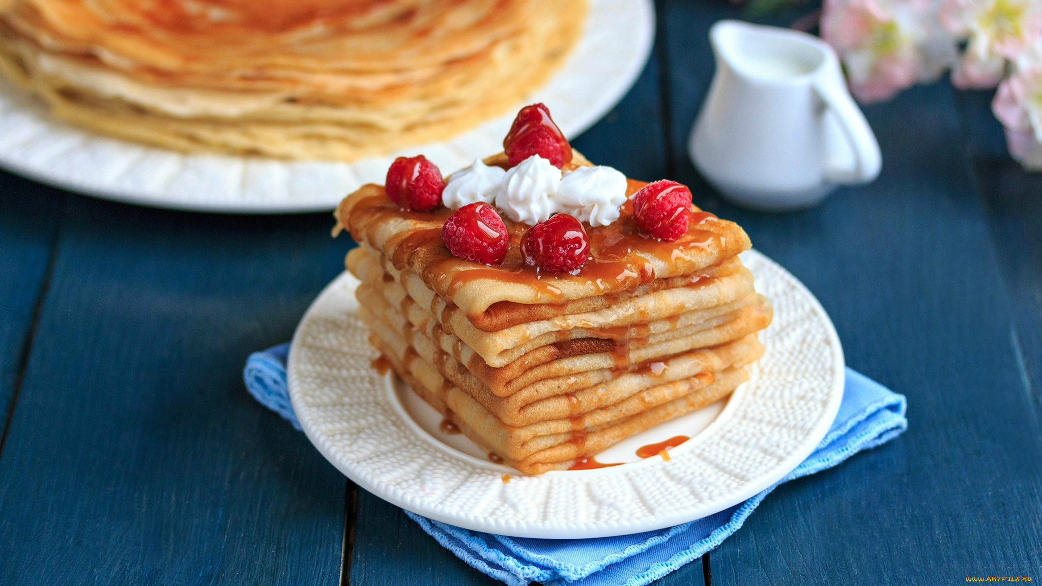еда, блины, , оладьи, сироп, размытие, ягоды, малина, блинчики, выпечка, тарелка