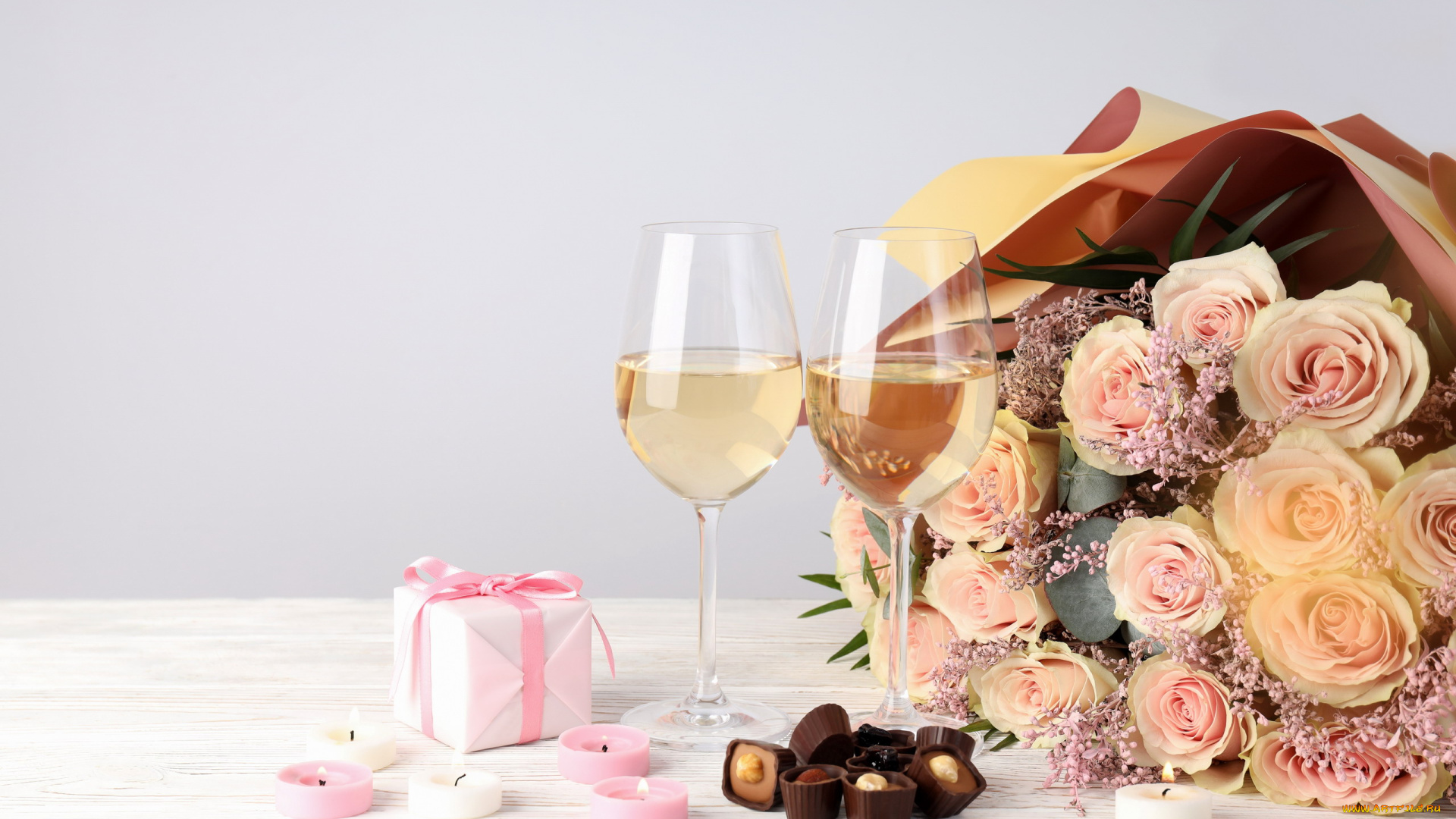праздничные, день, святого, валентина, , сердечки, , любовь, букет, розы, свечи, подарок, бокалы, конфеты