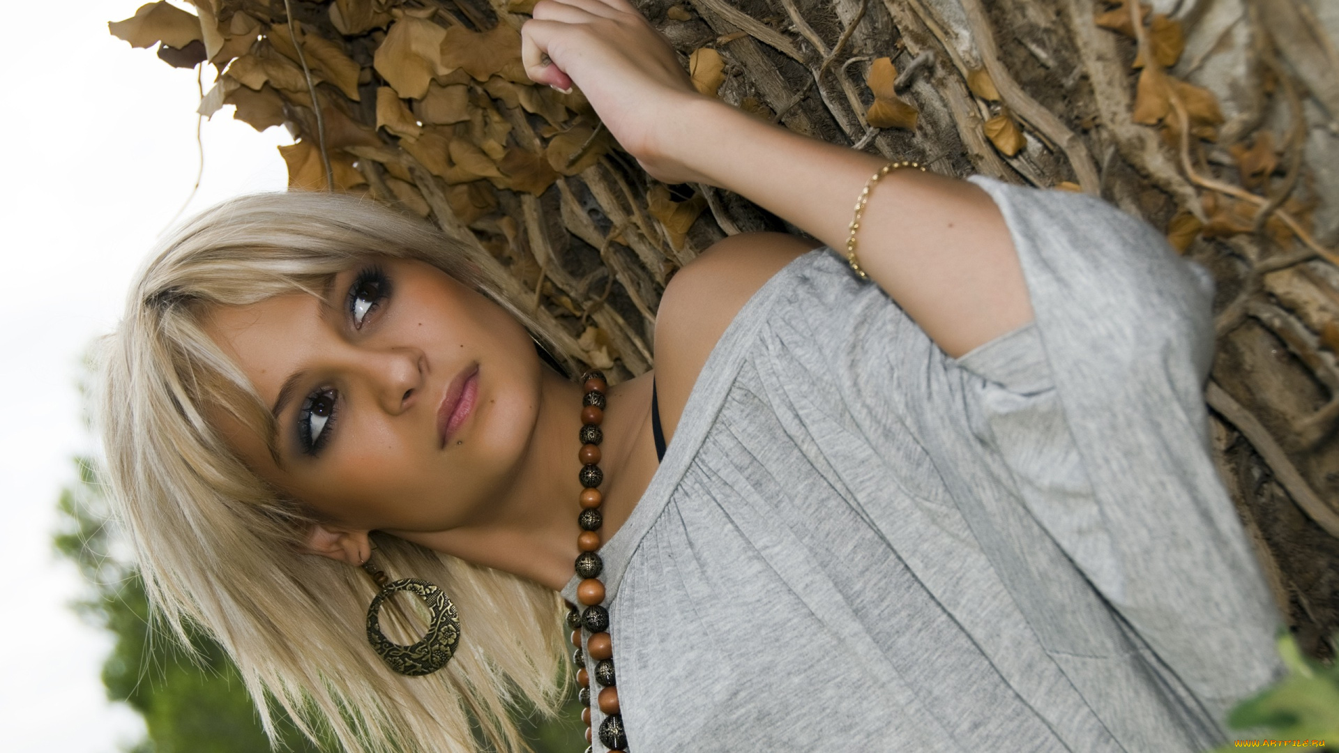 -Unsort, Лица, Портреты, девушки, unsort, лица, портреты, природа, жест, взгляд, лицо