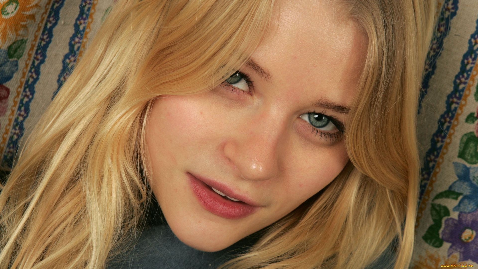 Emilie, De, Ravin, девушки, улыбка, взгляд, блондинка, актриса