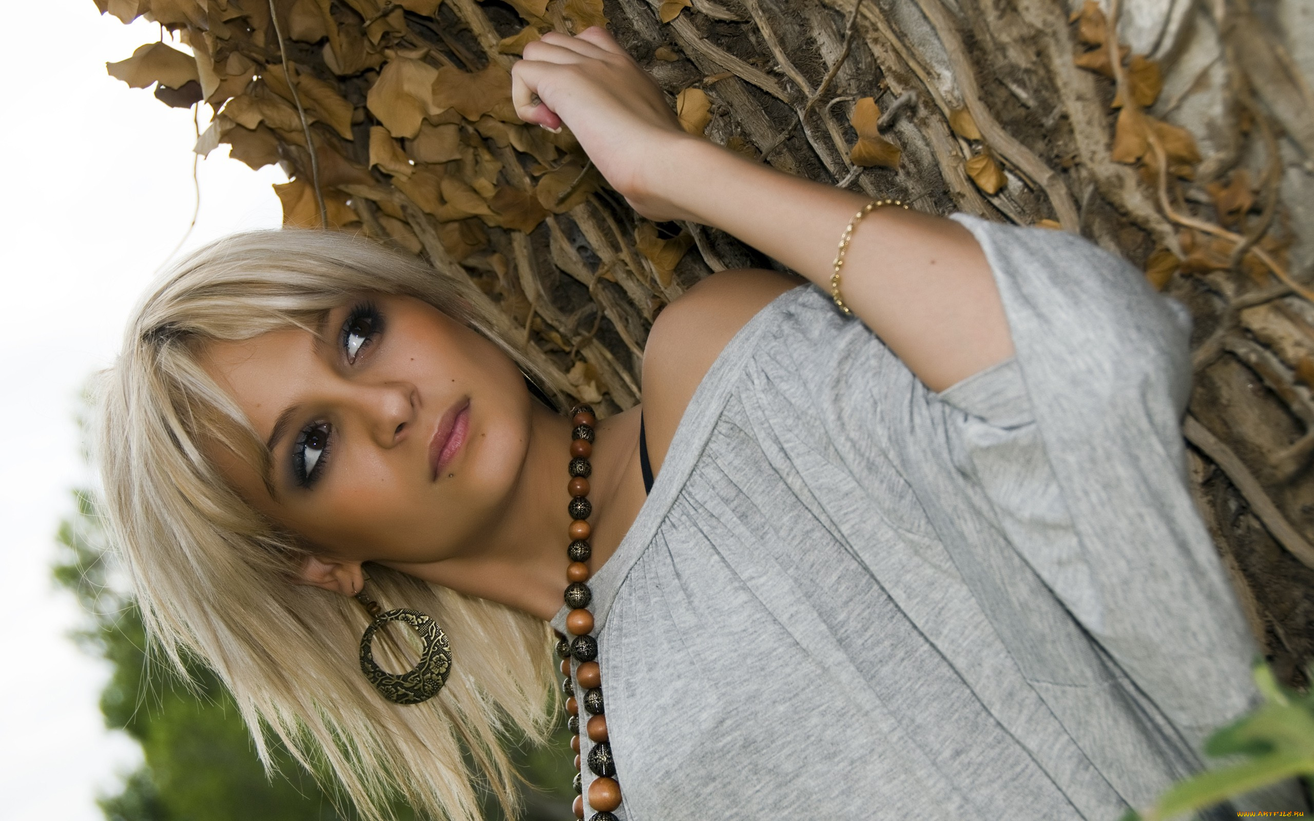 -Unsort, Лица, Портреты, девушки, unsort, лица, портреты, природа, жест, взгляд, лицо