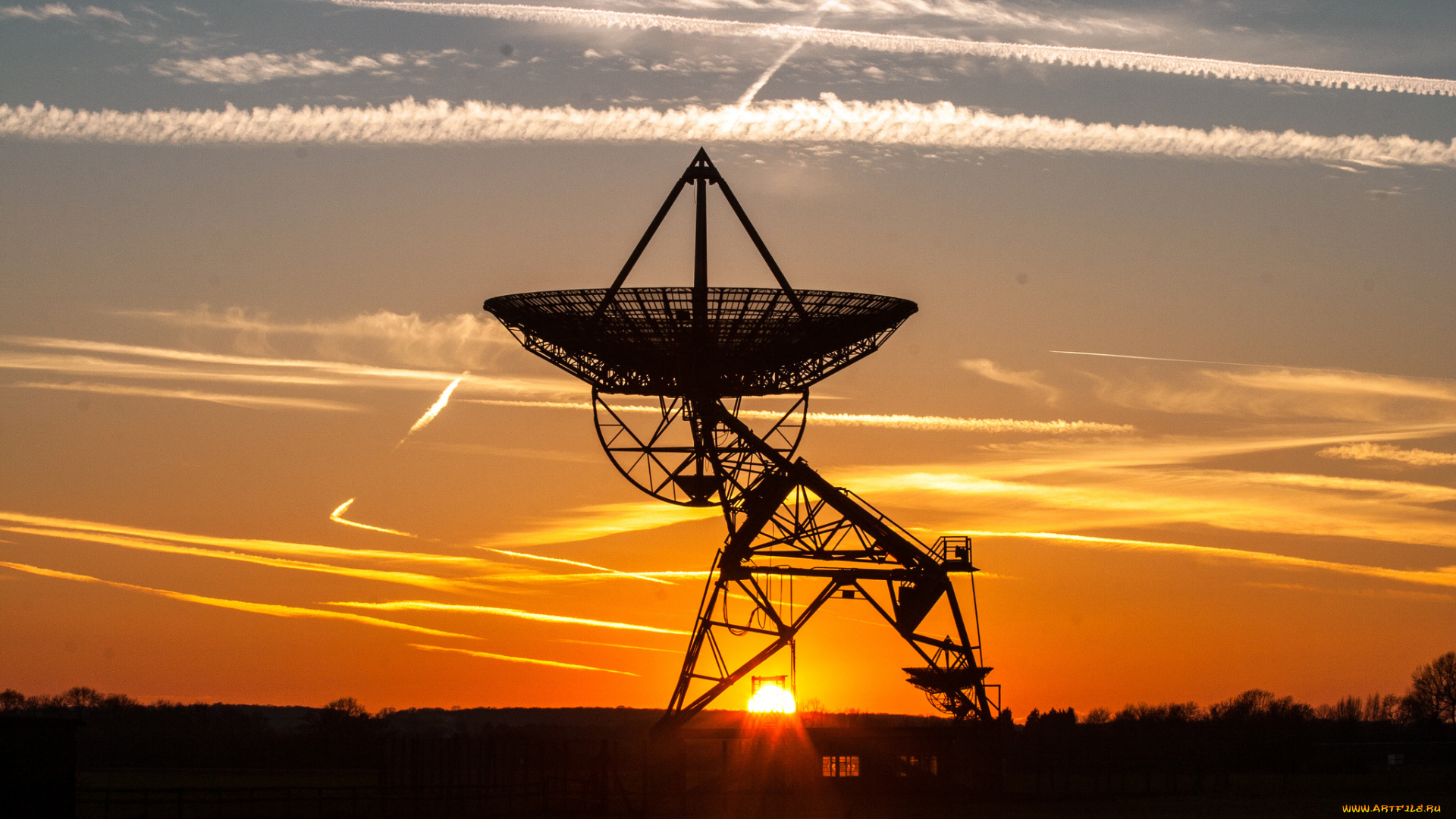 космос, разное, другое, облака, небо, радиотелнскоп, солнце