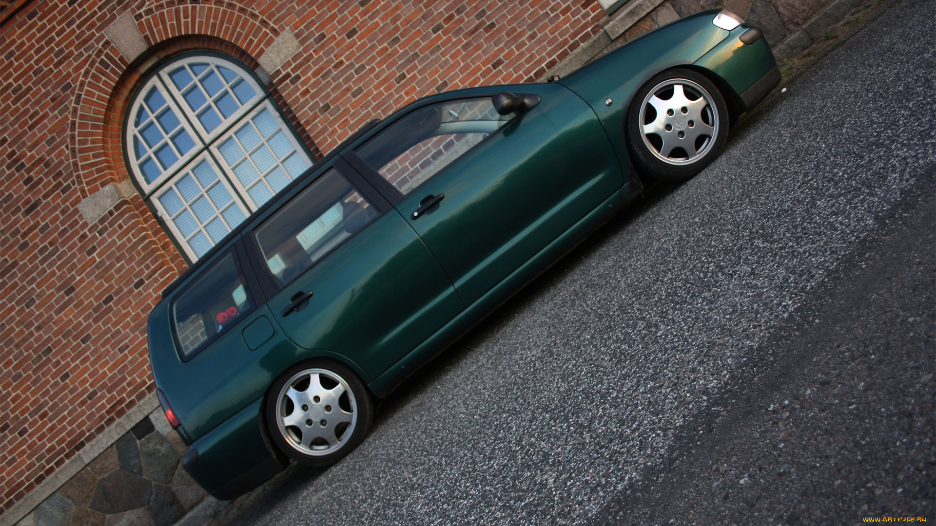 автомобили, seat