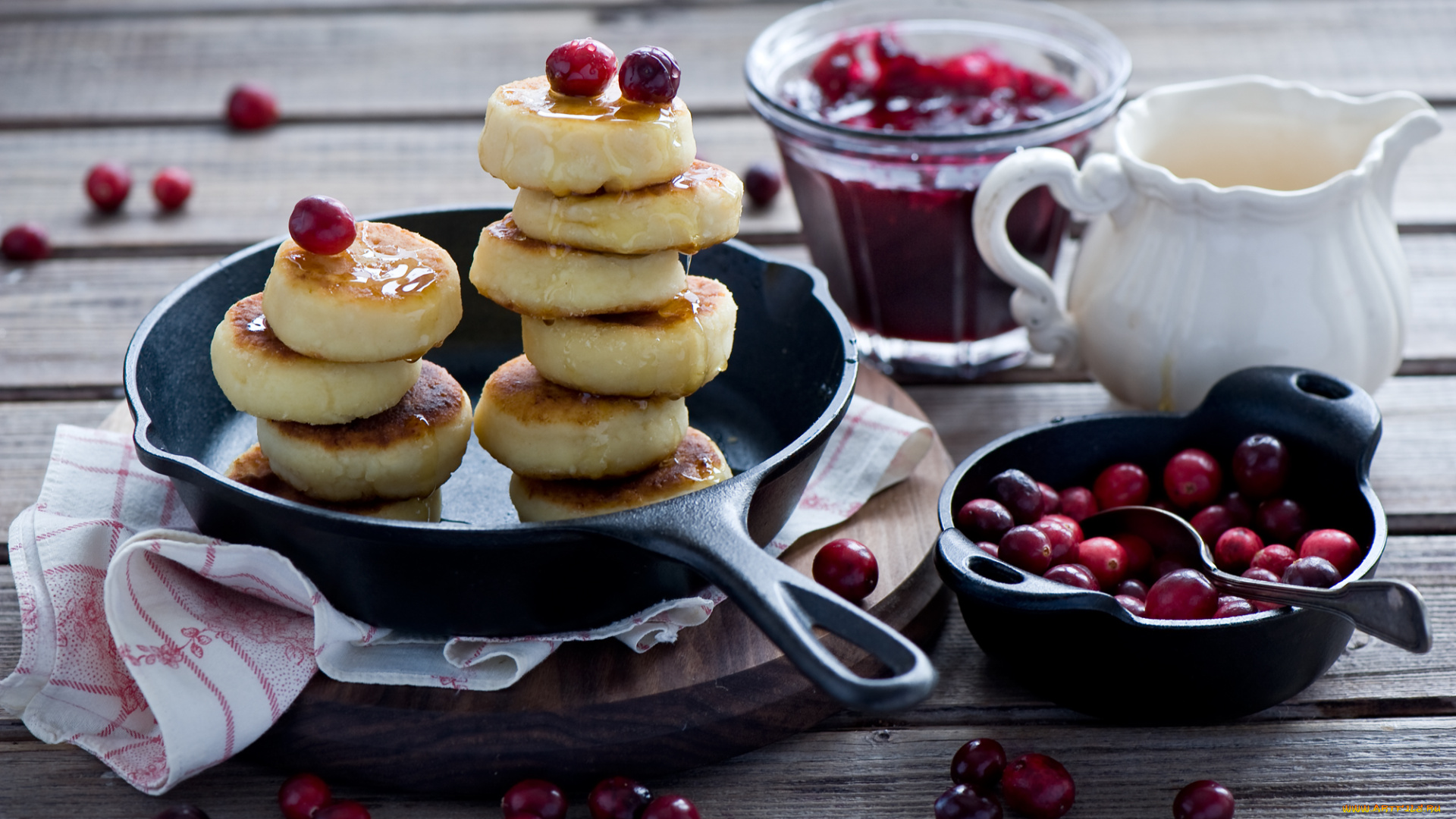 еда, блины, , оладьи, ягоды, сырники