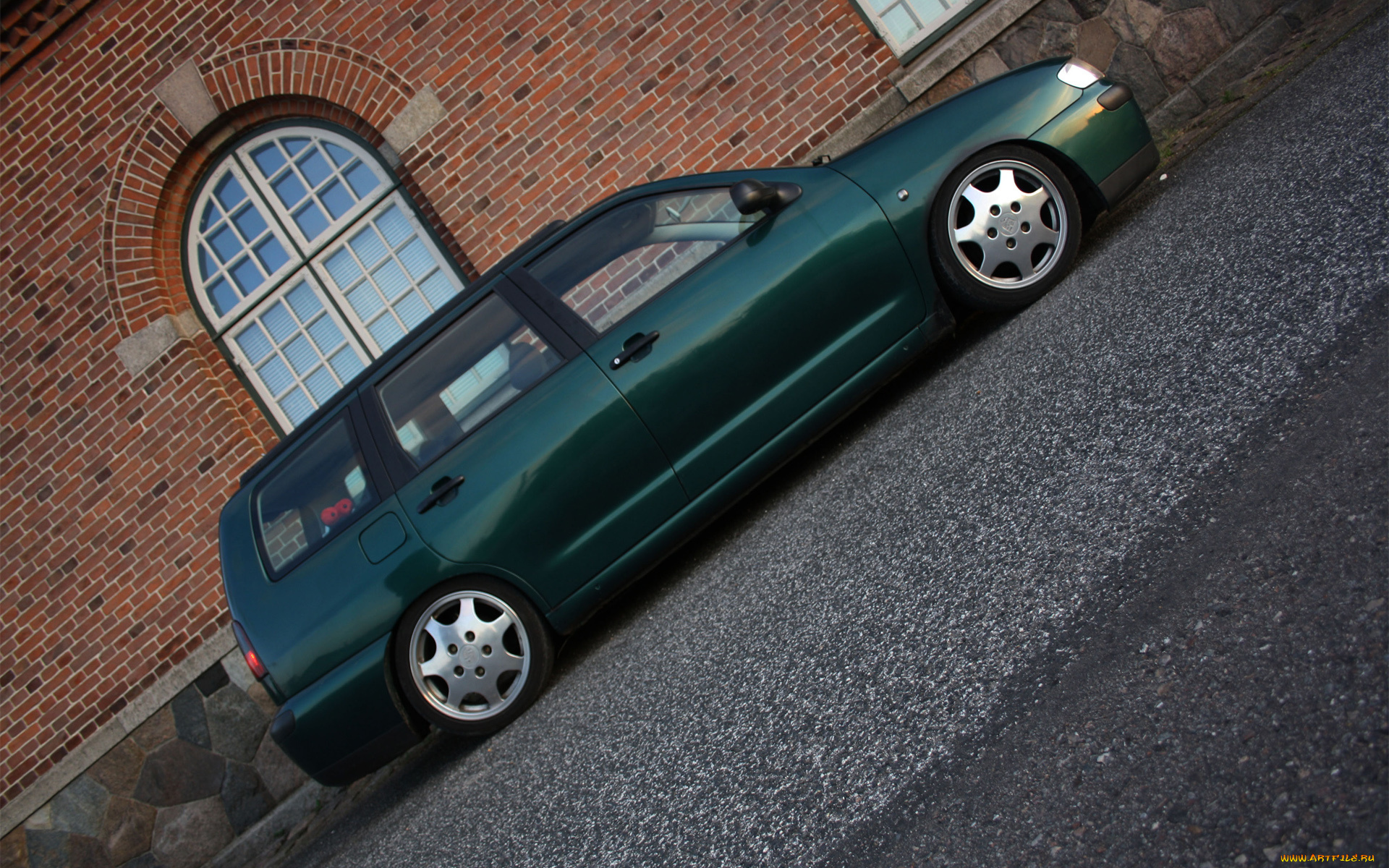 автомобили, seat