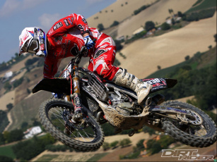 Картинка спорт мотокросс