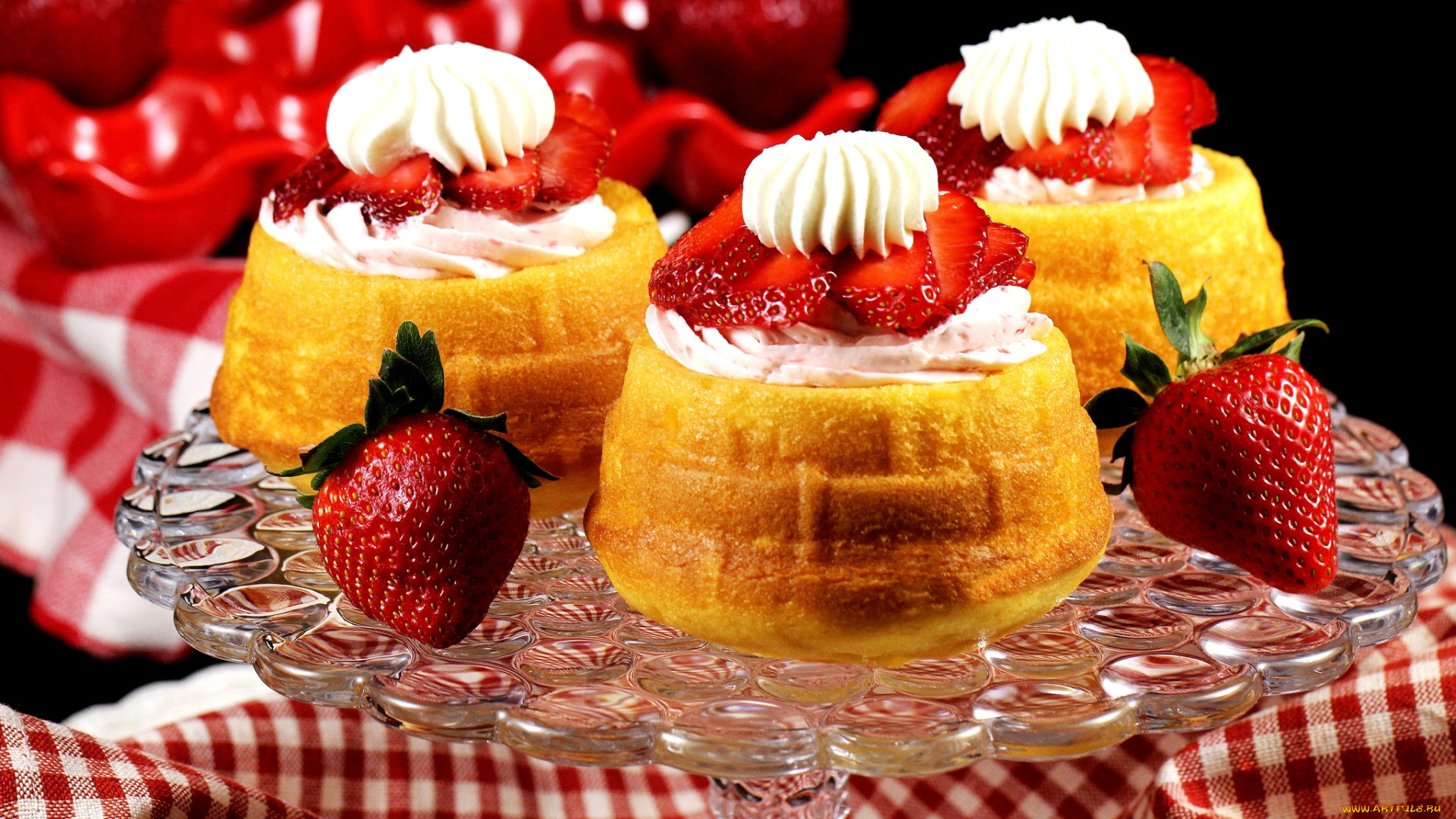 еда, пирожные, кексы, печенье, крем, клубника