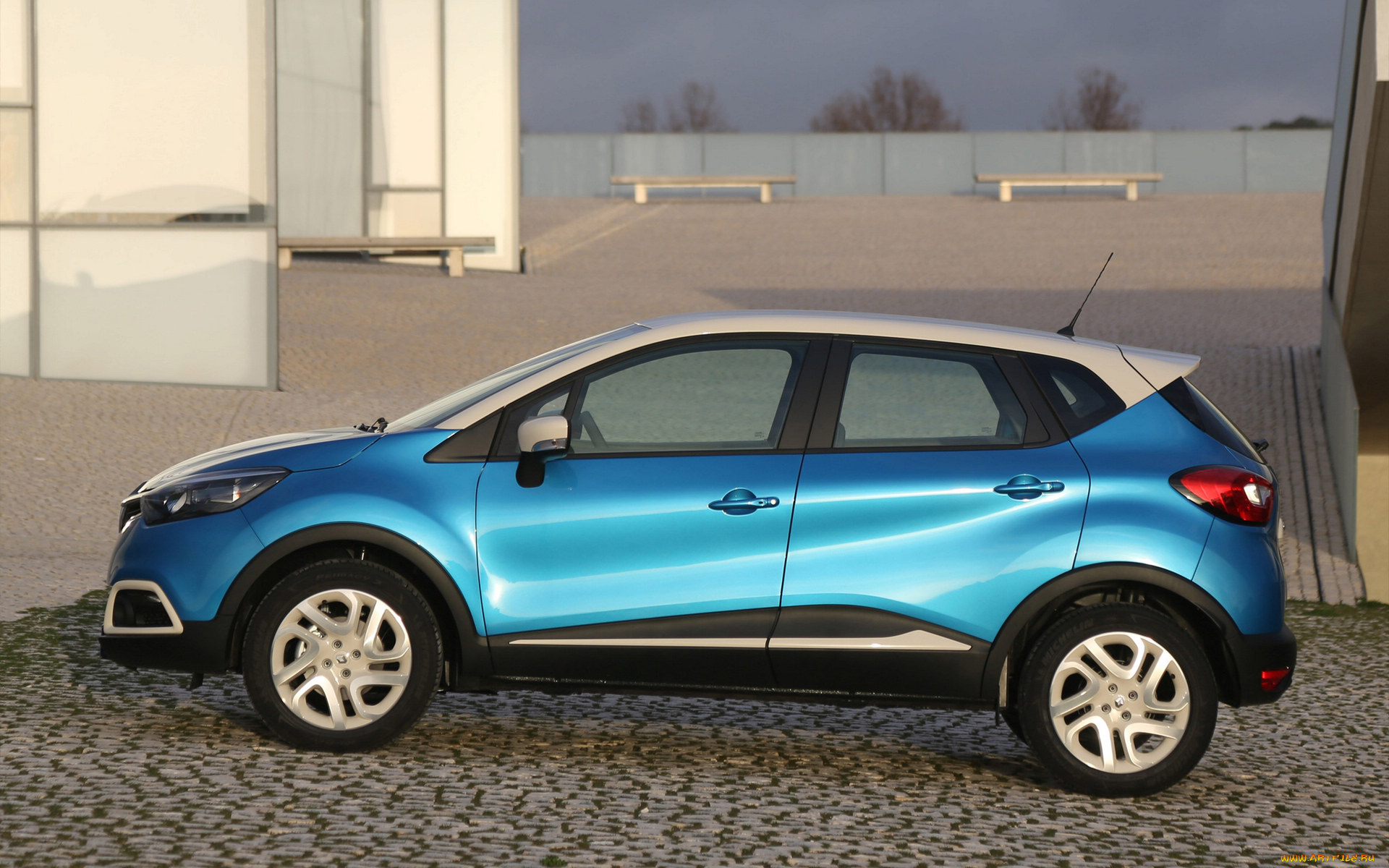 автомобили, renault