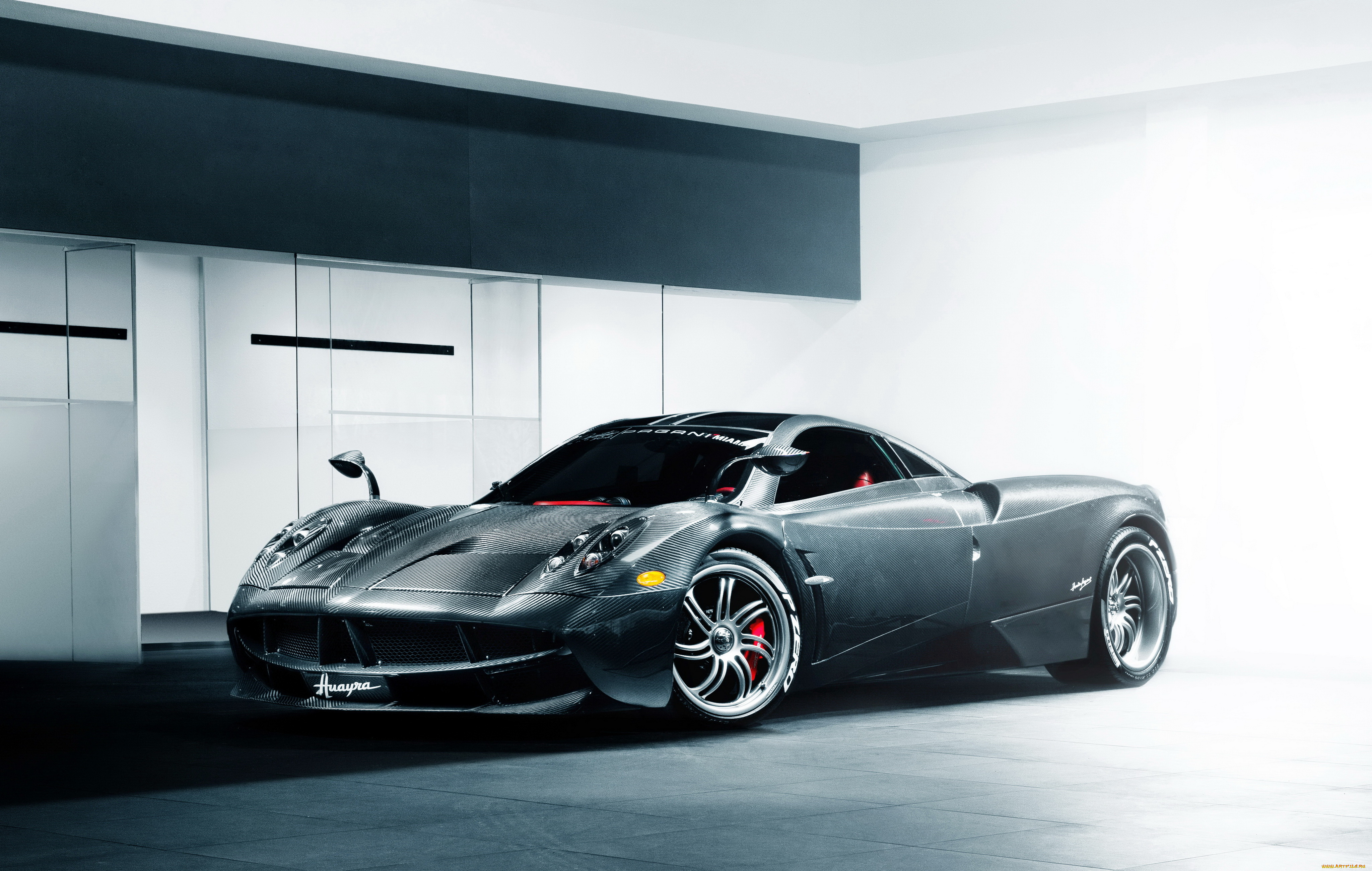 автомобили, pagani