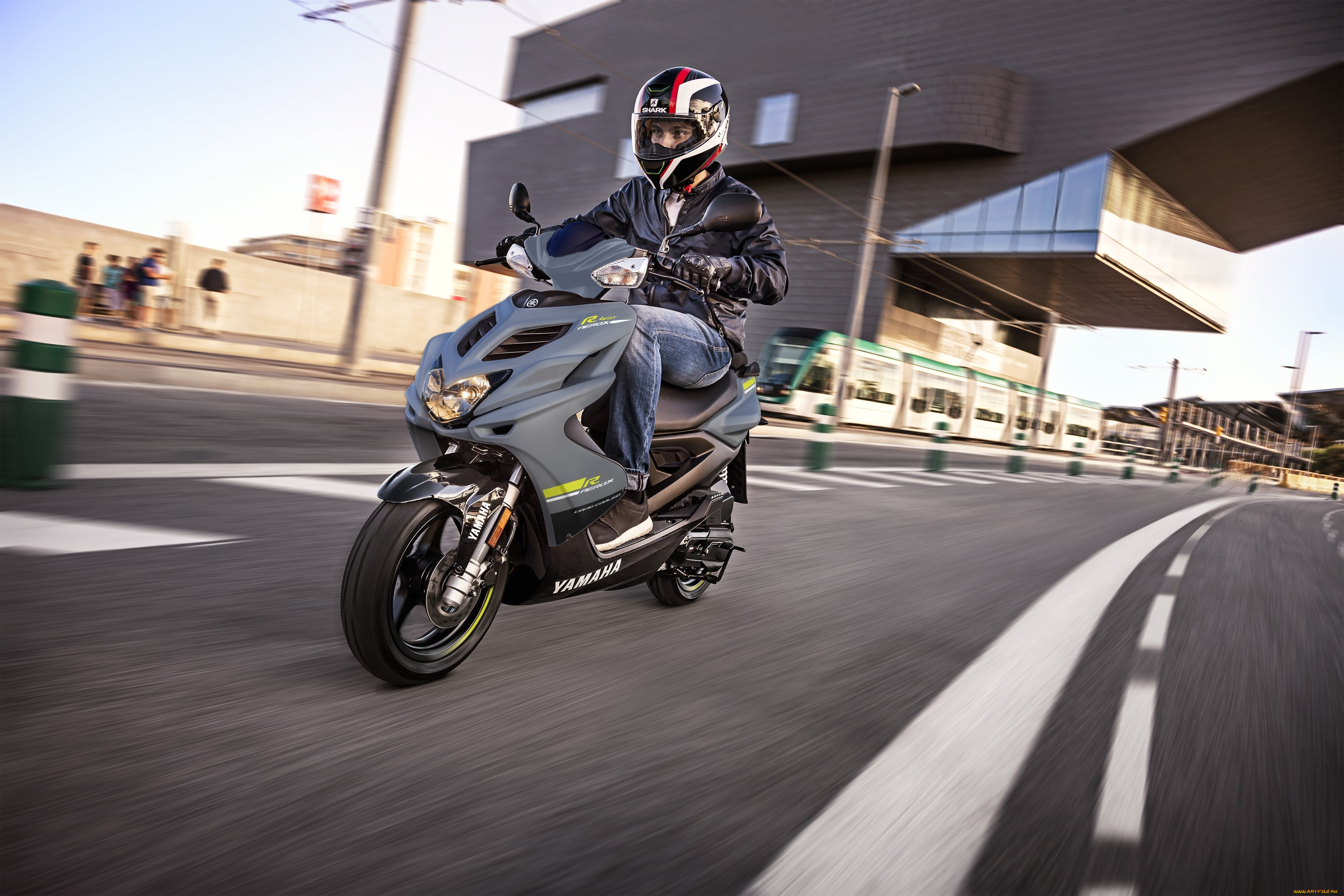 мотоциклы, мотороллеры, моторолер