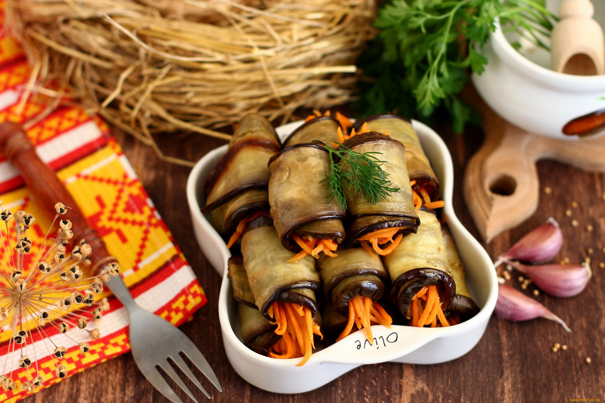 еда, баклажаны, чеснок, петрушка, рулетики, закуска