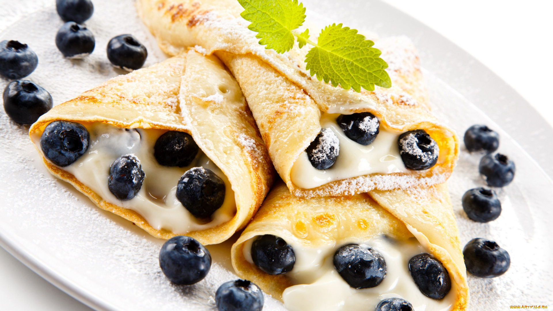 еда, блины, , оладьи, блинчики, черника, мята, соус