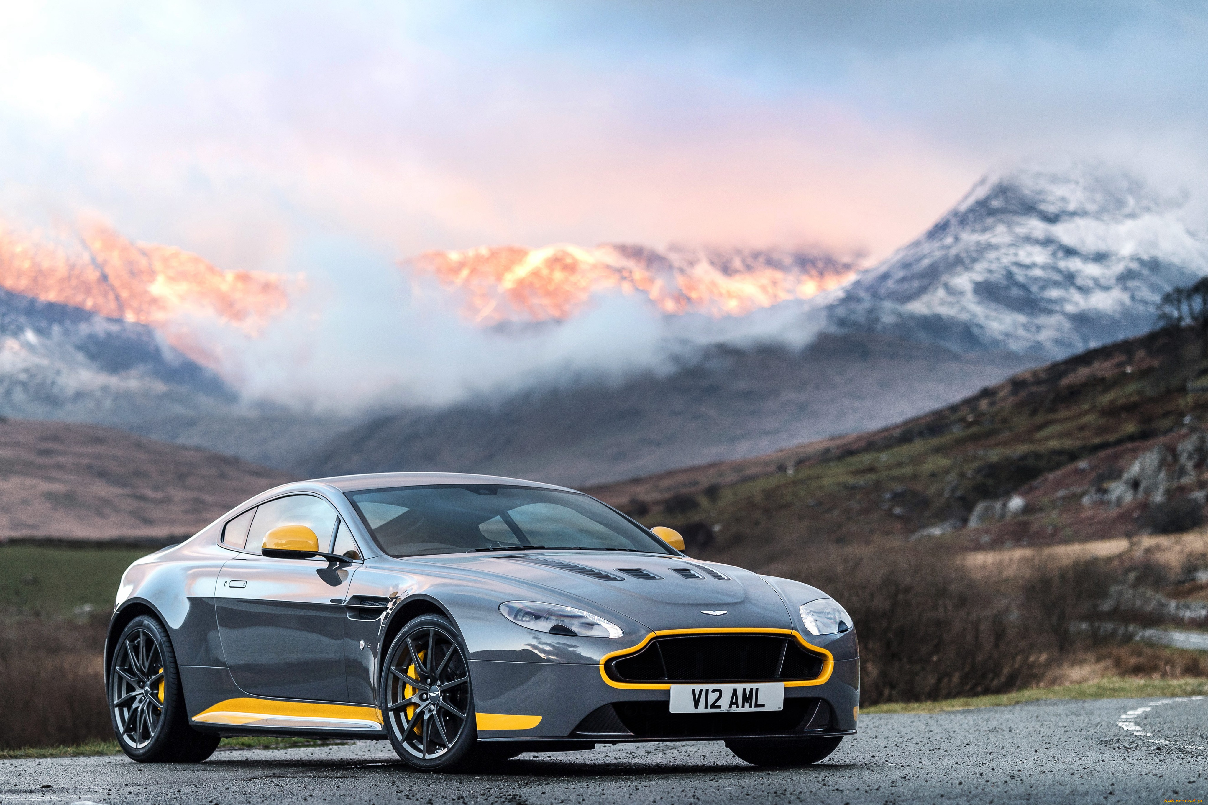 автомобили, aston, martin, sport, vantage, 2016г, -plus, aston, martin, v12, uk-spec, pack